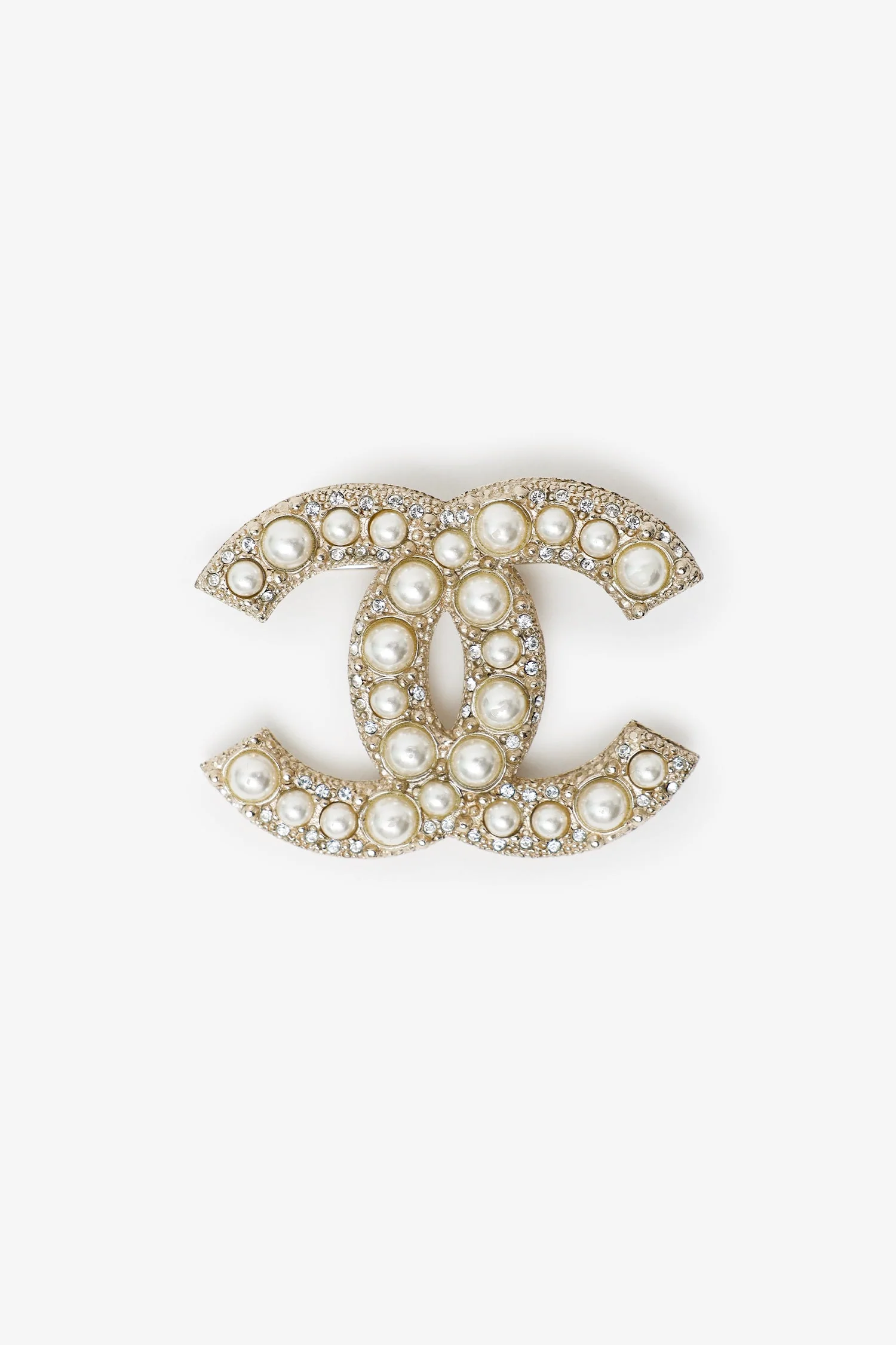 Pre-Loved Chanel™ Gold Tone Crystal Pearl CC Brooch - Image 2
