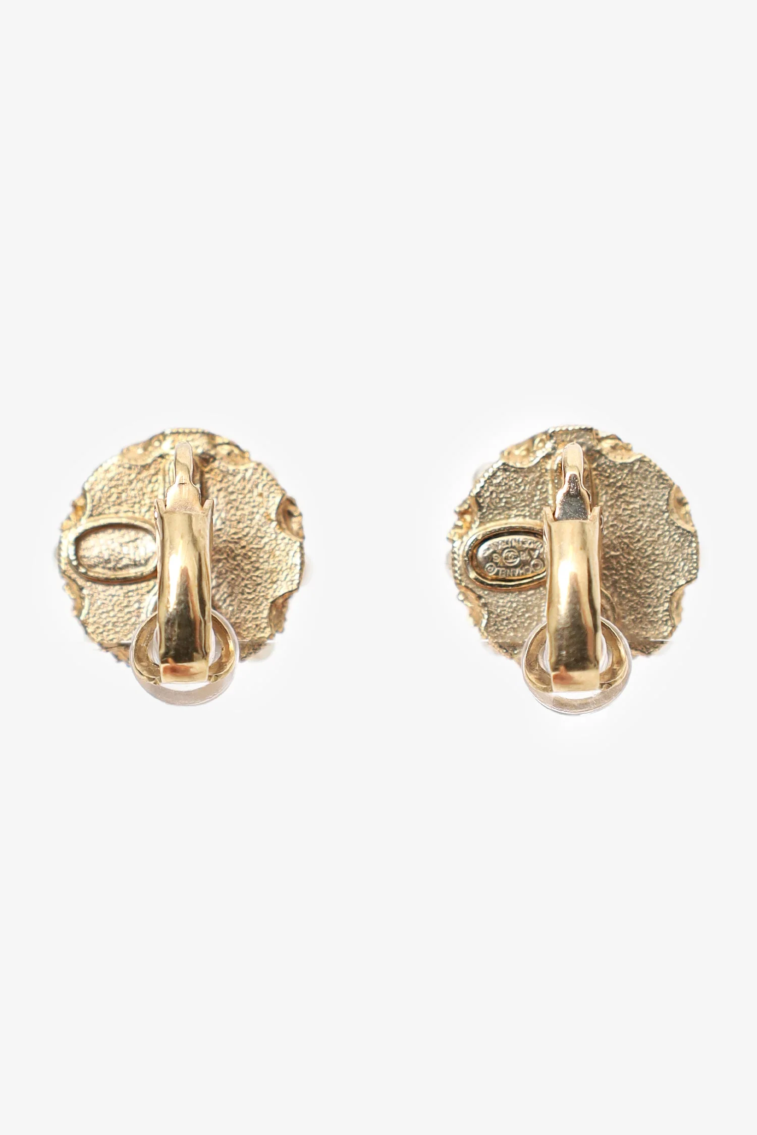 Pre-Loved Chanel™ Gold Tone Faux Pearl CC Logo Stud Earrings - Image 3