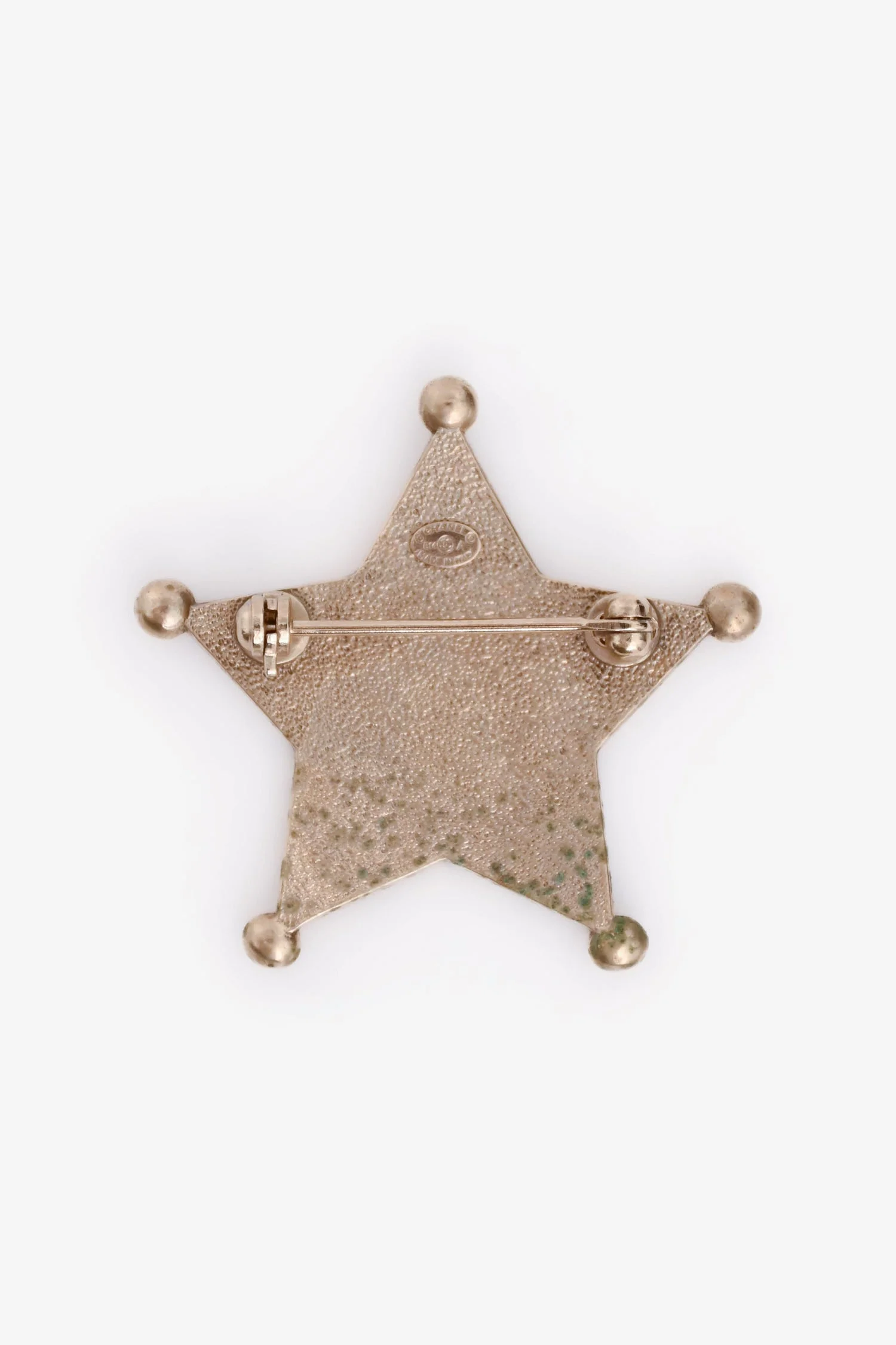 Pre-Loved Chanel™ Gold Toned CC Paris-Dallas Sheriff Star Brooch - Image 2