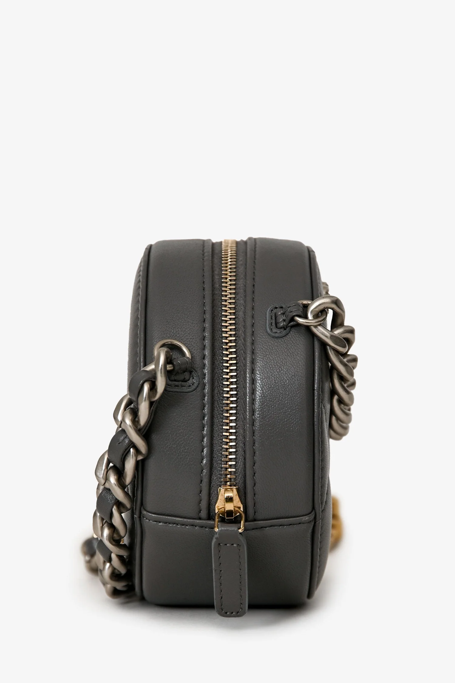 Pre-Loved Chanel™ Grey Lambskin 19 Round Crossbody Silver Hardware - Image 3