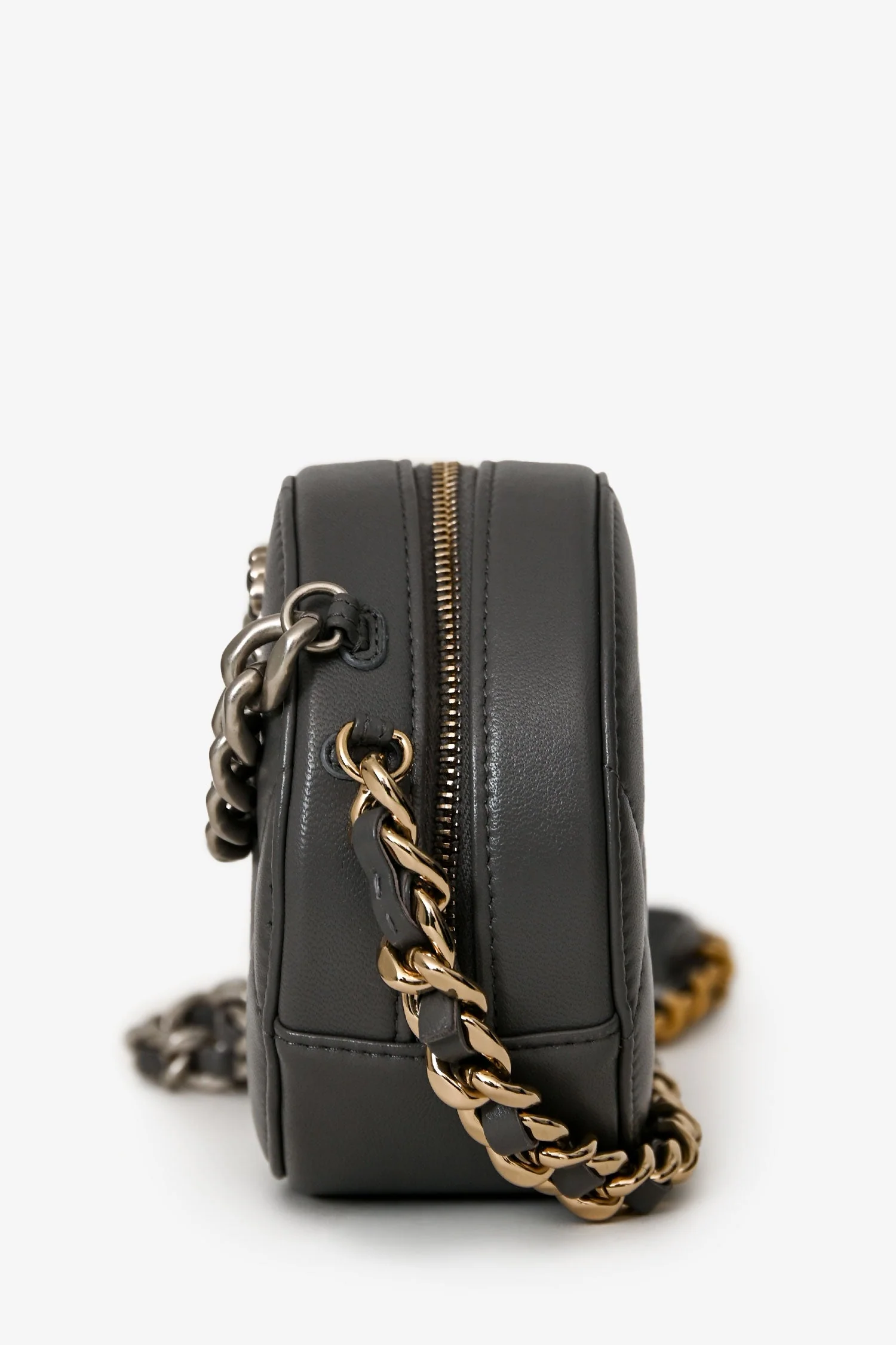 Pre-Loved Chanel™ Grey Lambskin 19 Round Crossbody Silver Hardware - Image 4