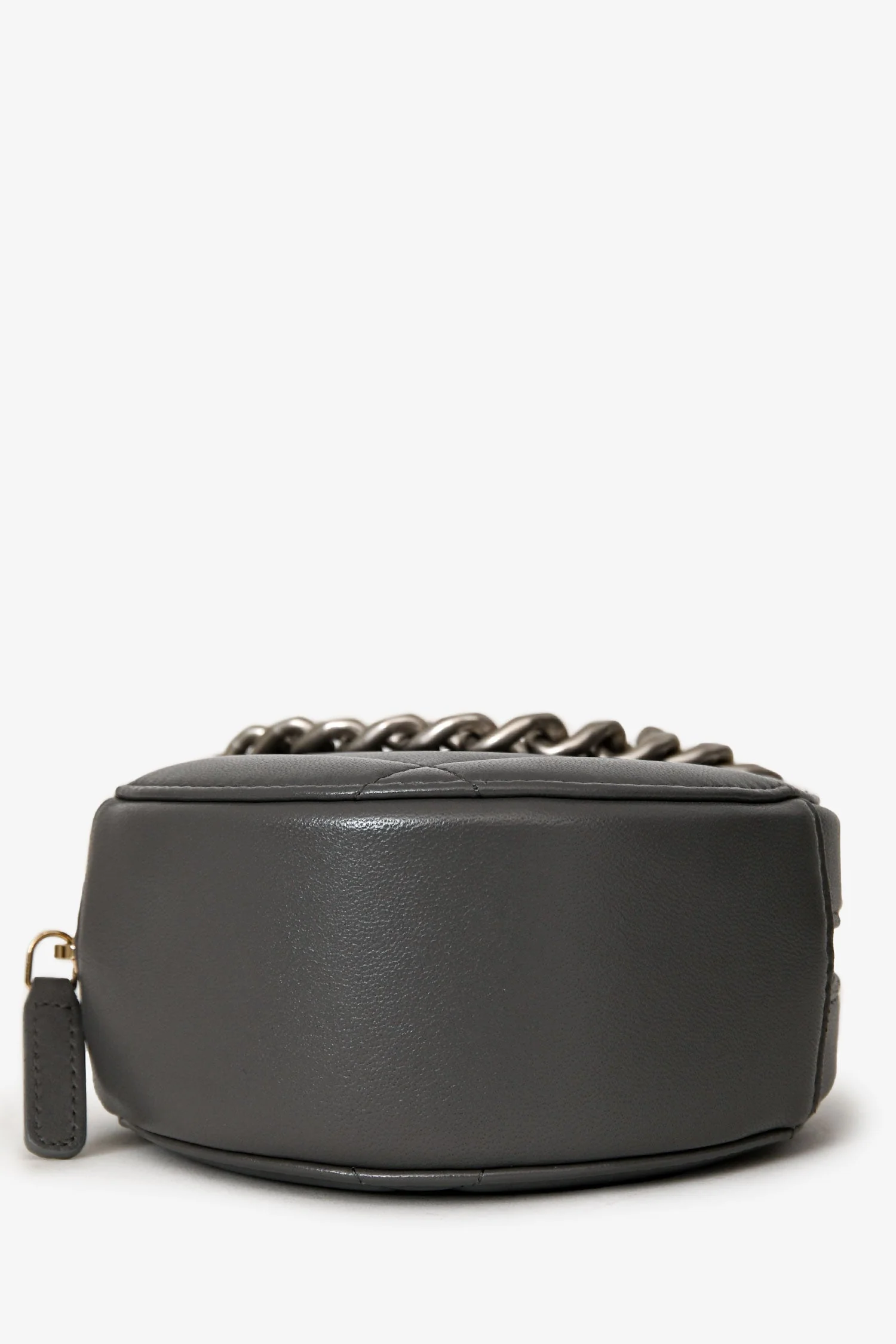 Pre-Loved Chanel™ Grey Lambskin 19 Round Crossbody Silver Hardware - Image 5