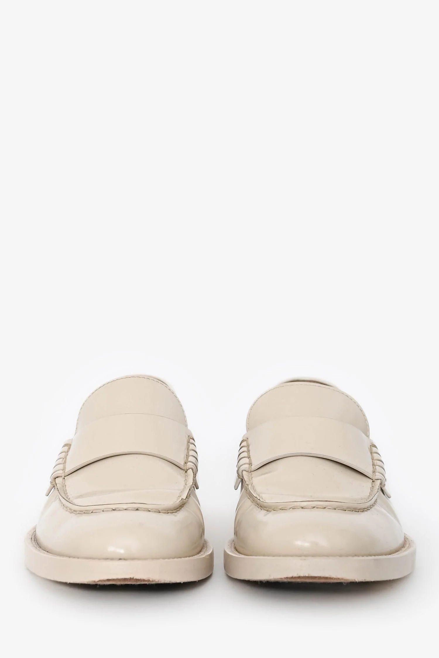 Pre-Loved Chanel™ Ivory Brushed Leather Logo Loafers Size 35.5 - Image 3
