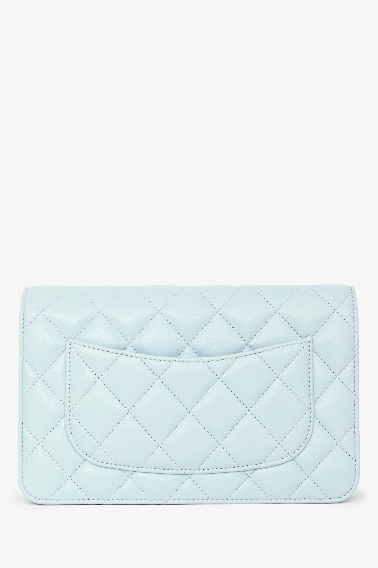 Pre-Loved Chanel™ Light Blue Leather Quilted CC Pearl Crush Wallet On Chain - Image 3