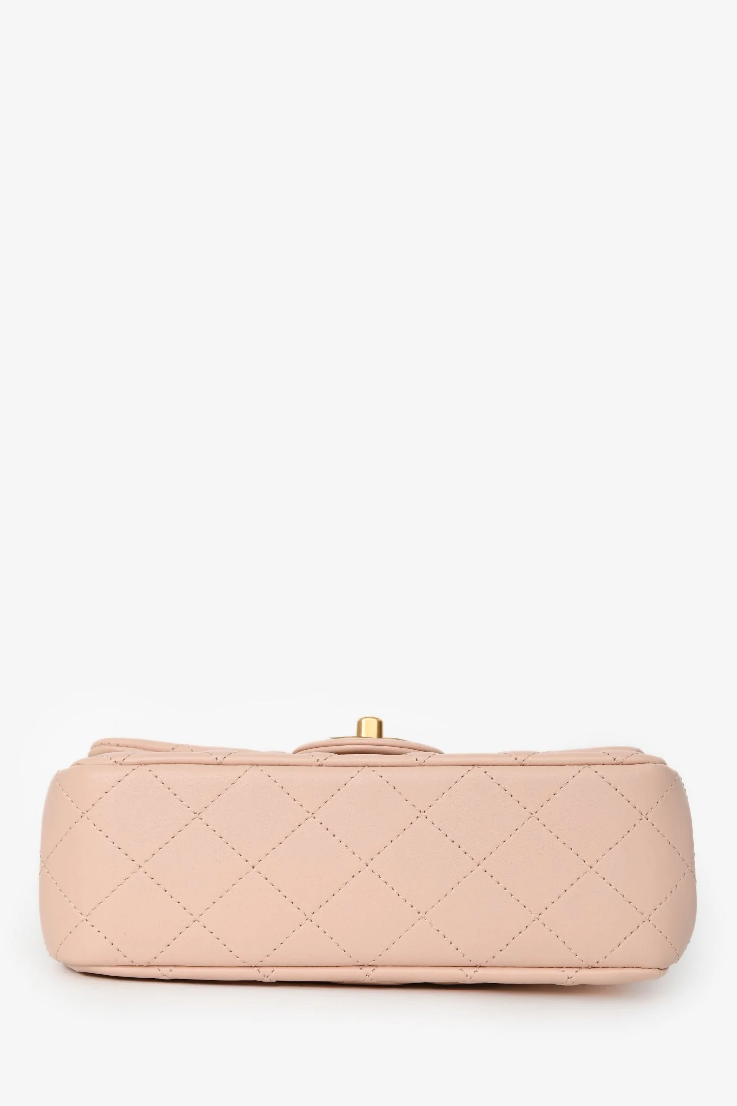 Pre-Loved Chanel™ Light Pink Lambskin Mini Camilla Flower Crush Flap Bag - Image 5