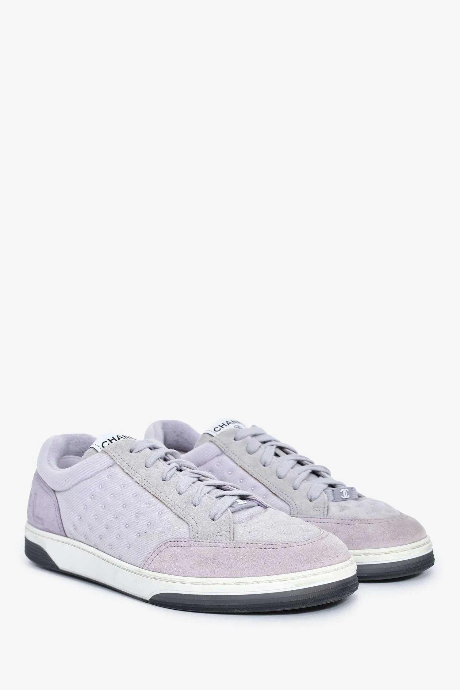 Pre-Loved Chanel™ Light Purple/Grey Mesh/Suede Sneakers Size 40 - Image 2