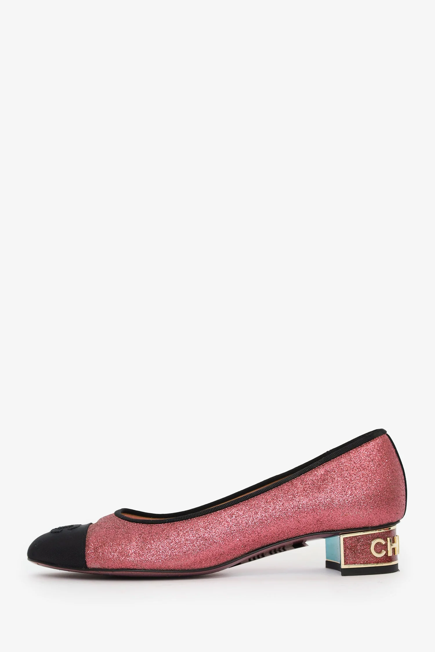 Pre-Loved Chanel™ Pink/Black Glitter Leather CC Ballerina Pumps Size 38 - Image 4