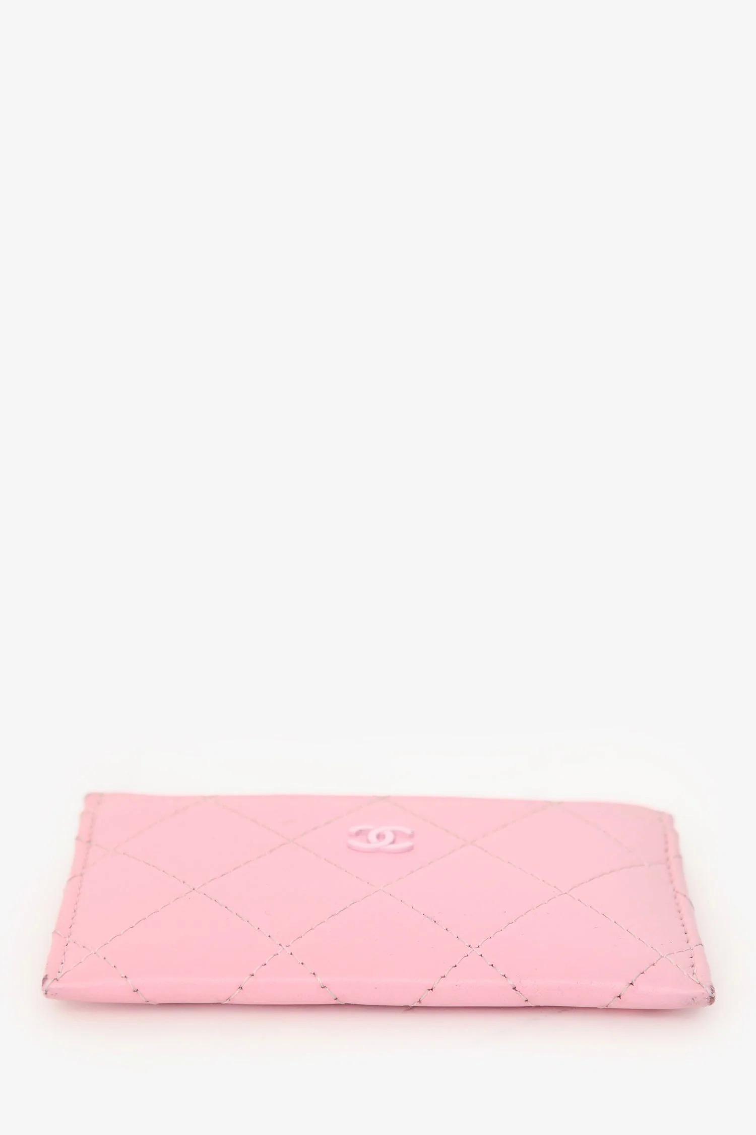 Pre-Loved Chanel™ Pink Quilted Lambskin CC Card Holder - Image 5