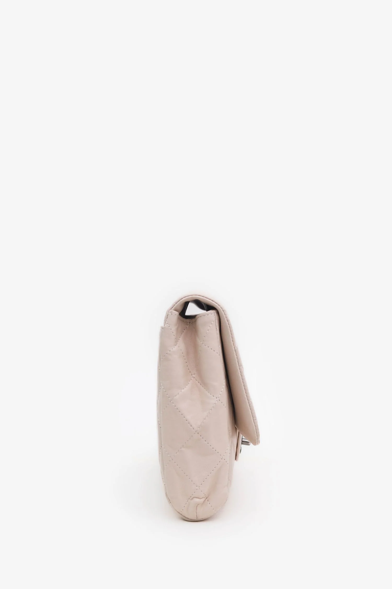 Chanel™ Pink Quilted Lambskin Clutch on Chain (Pre-Loved) - Image 3
