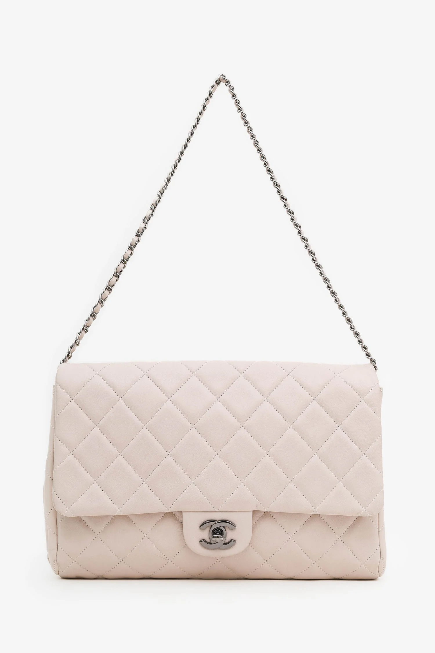 Chanel™ Pink Quilted Lambskin Clutch on Chain (Pre-Loved) - Image 7