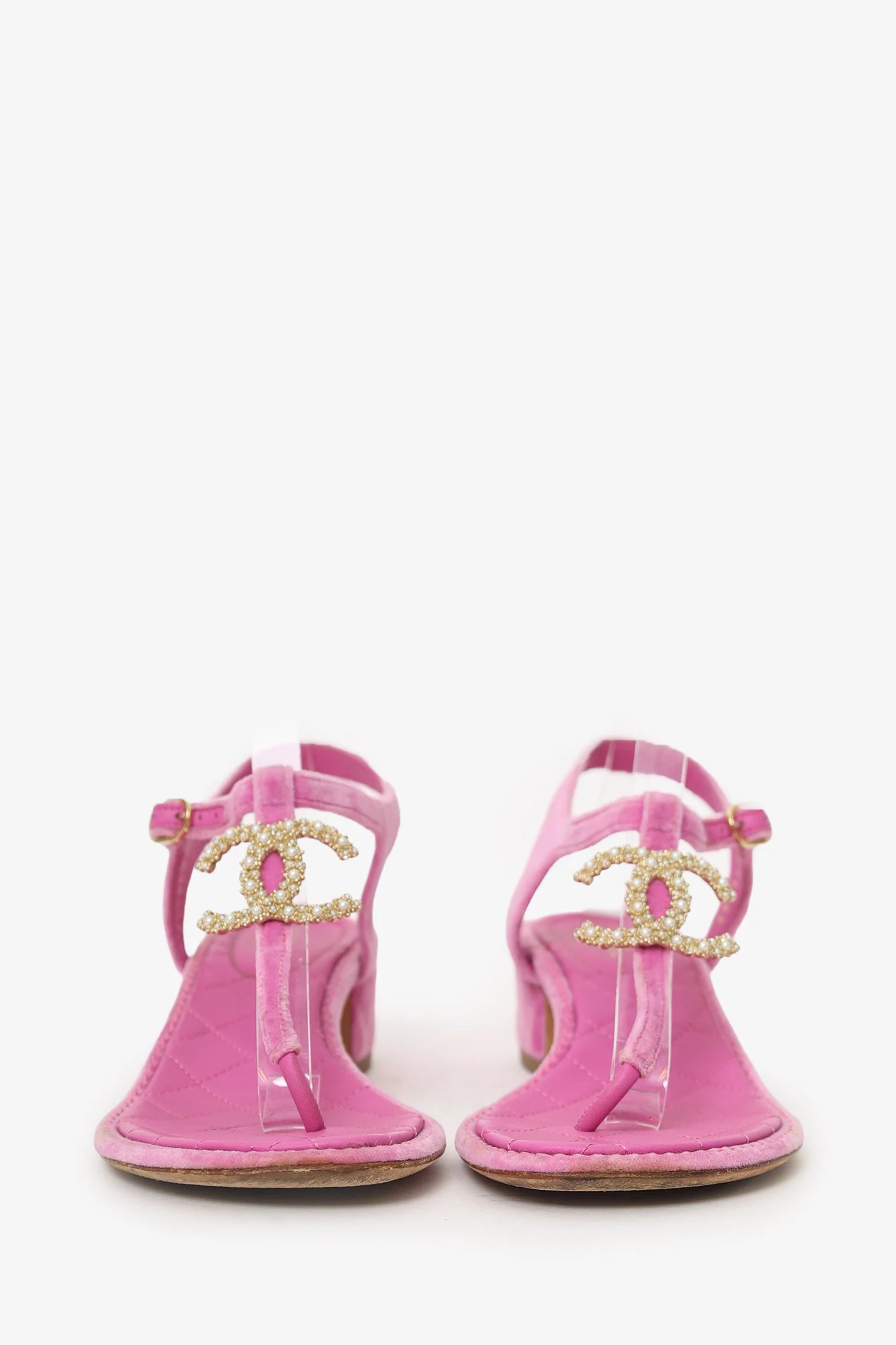 Pre-Loved Chanel™ Pink Velvet CC T-Strap Sandals Size 39 - Image 3