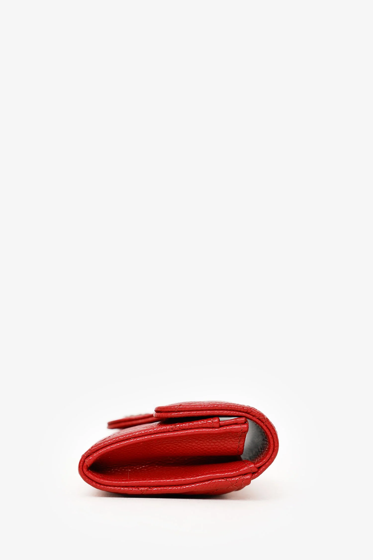 Pre-Loved Chanel™ Red Caviar Quilted Flap Card Holder Wallet - Image 3