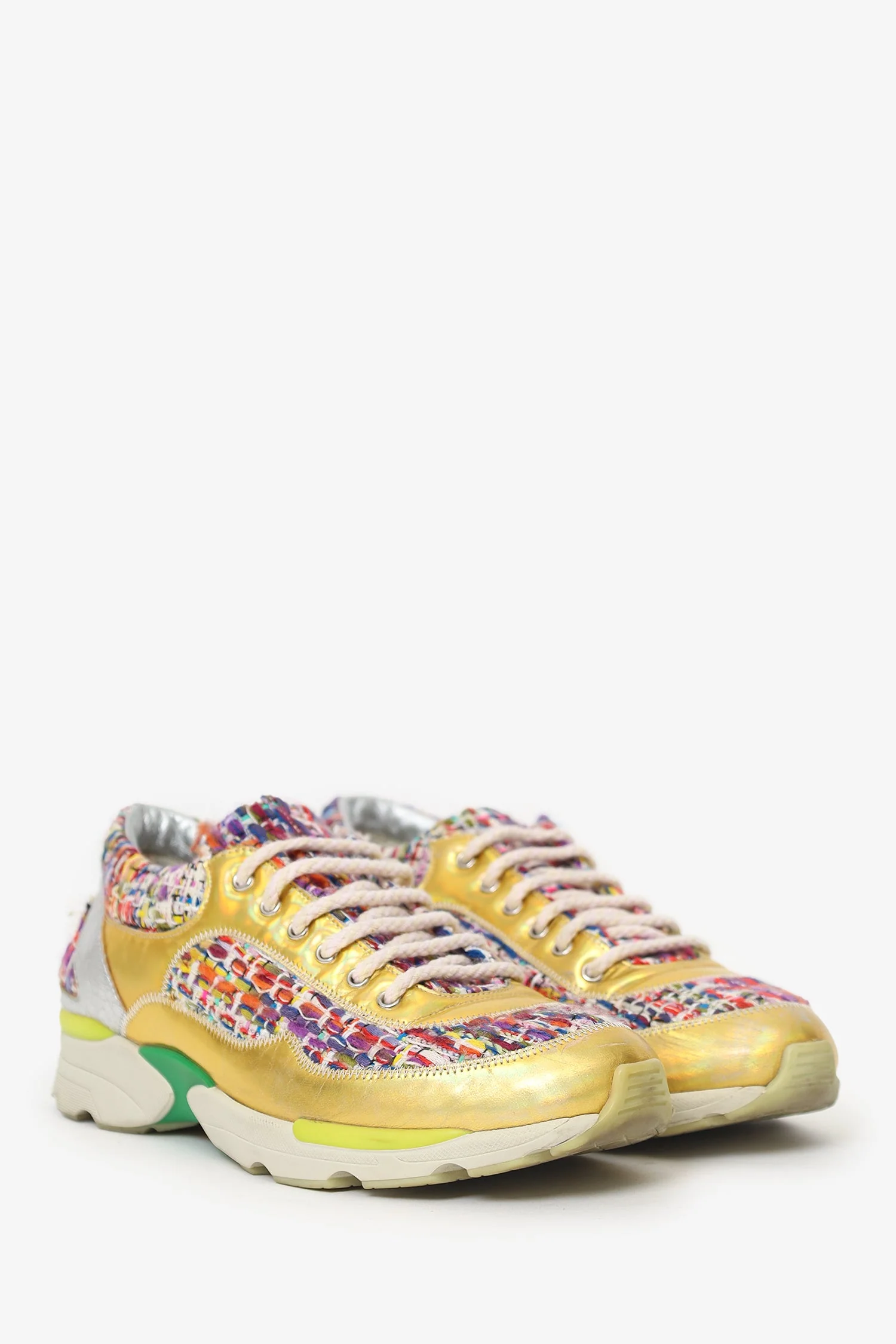 Pre-Loved Chanel™ Red/Green Tweed Gold Metallic Sneakers Size 36 - Image 2