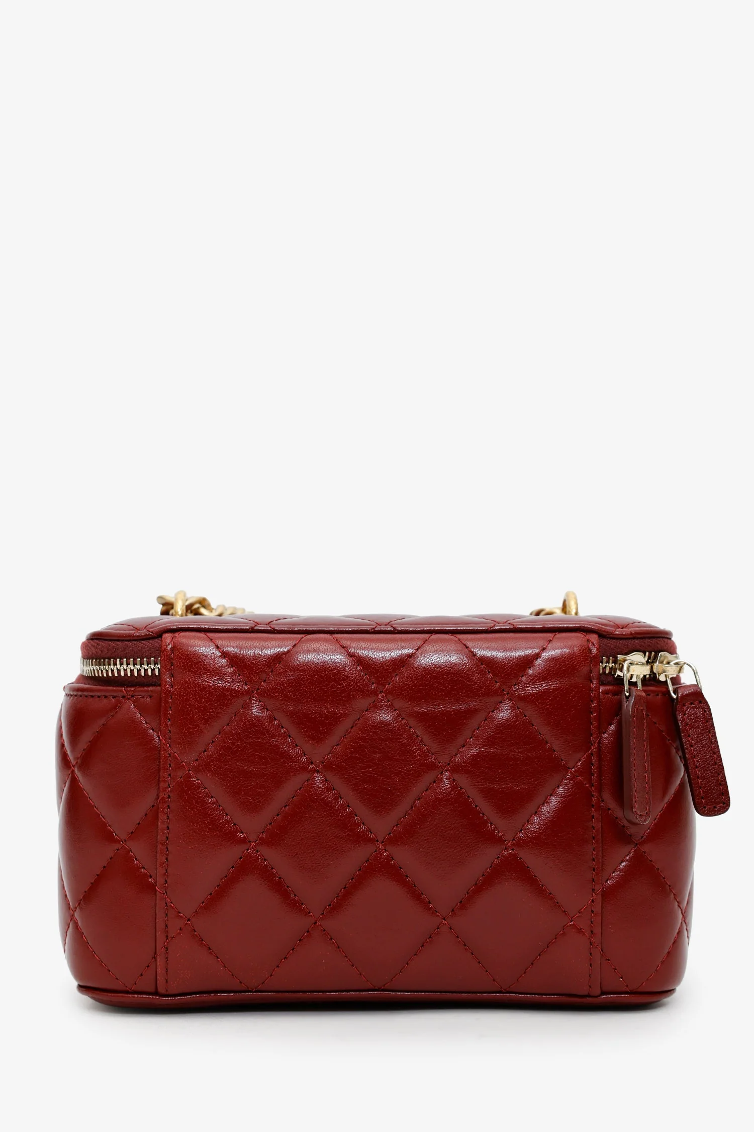 Pre-Loved Chanel™ Red Lambskin Quilted Small Pillow Crush Vanity Case With Chain - Image 2