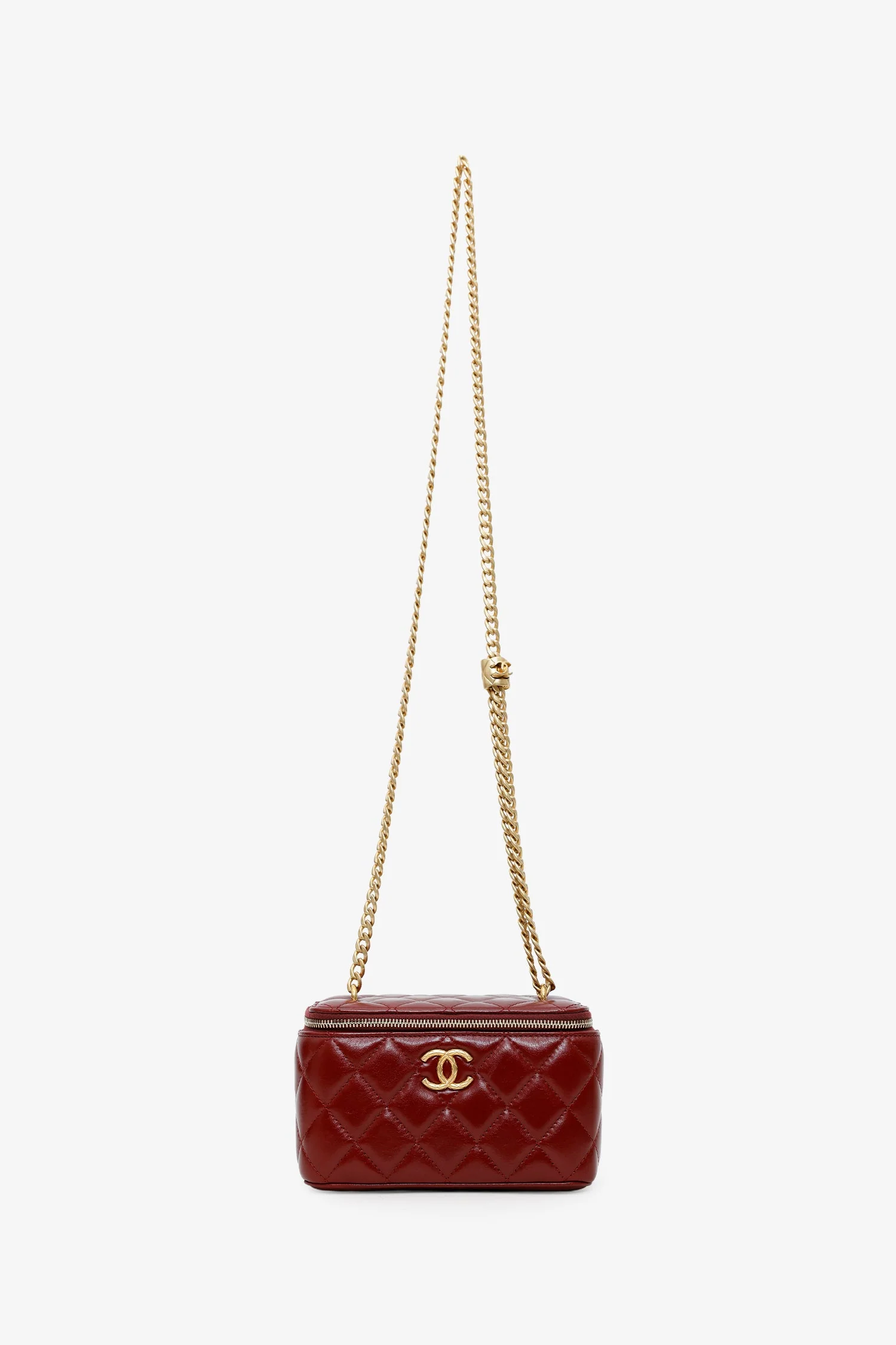 Pre-Loved Chanel™ Red Lambskin Quilted Small Pillow Crush Vanity Case With Chain - Image 6