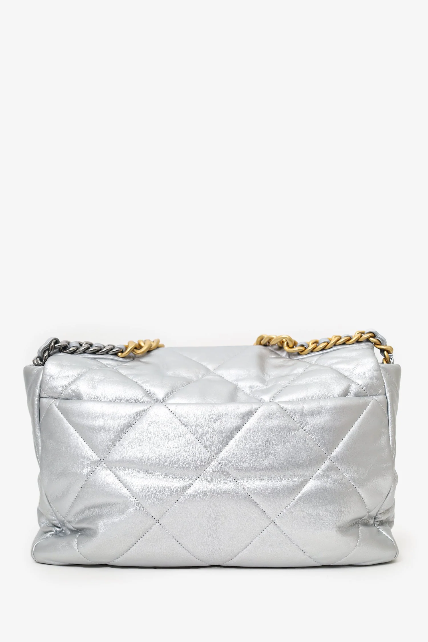 Pre-Loved Chanel™ Silver Leather Maxi 19 Flap - Image 4