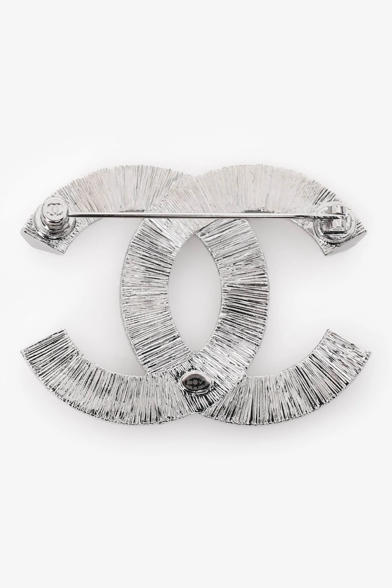 Pre-Loved Chanel™ Silver Tone Crystal Embellished CC Brooch - Image 2