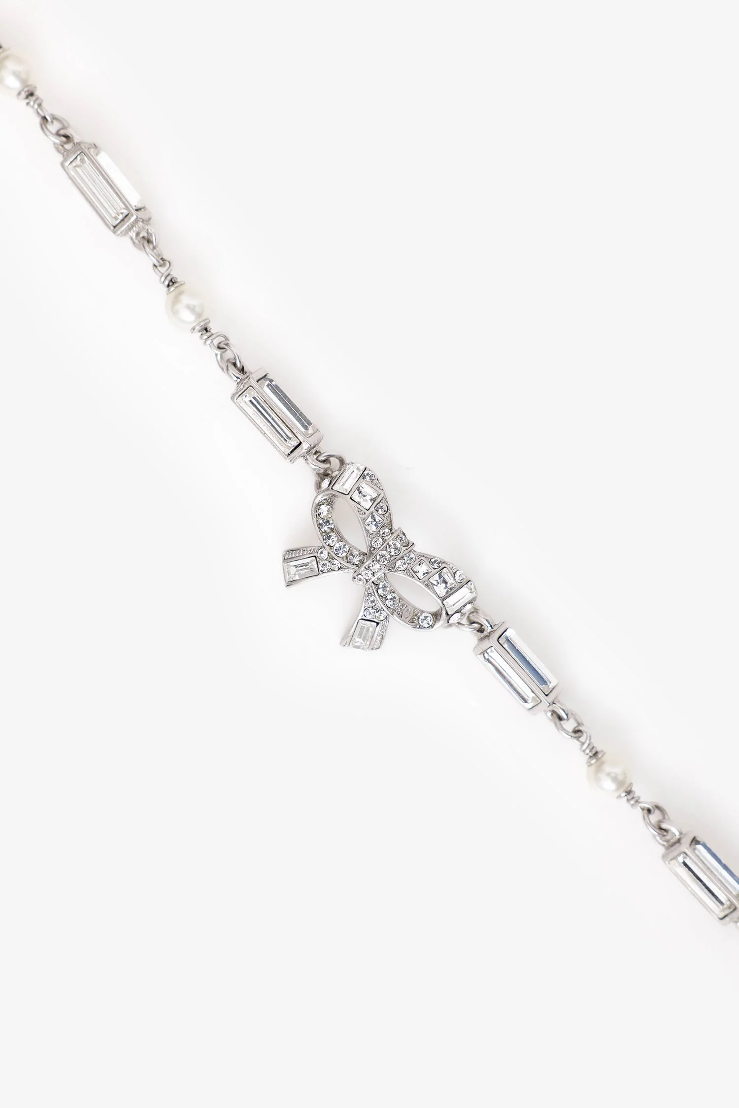 Pre-Loved Chanel™ Silver Tone Crystal Pearl Bow Bracelet - Image 4