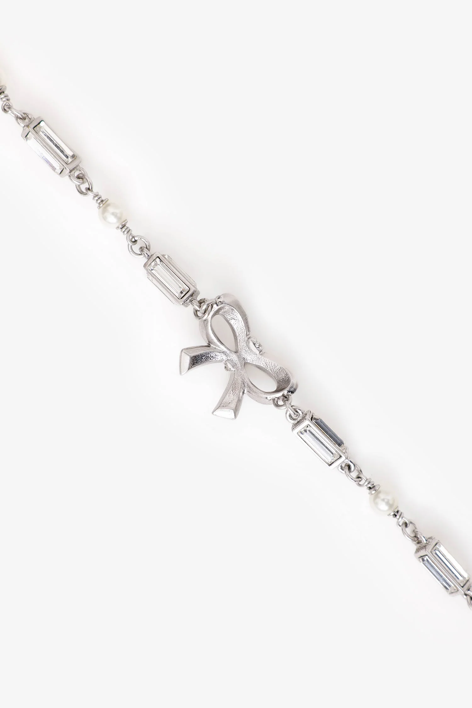 Pre-Loved Chanel™ Silver Tone Crystal Pearl Bow Bracelet - Image 5