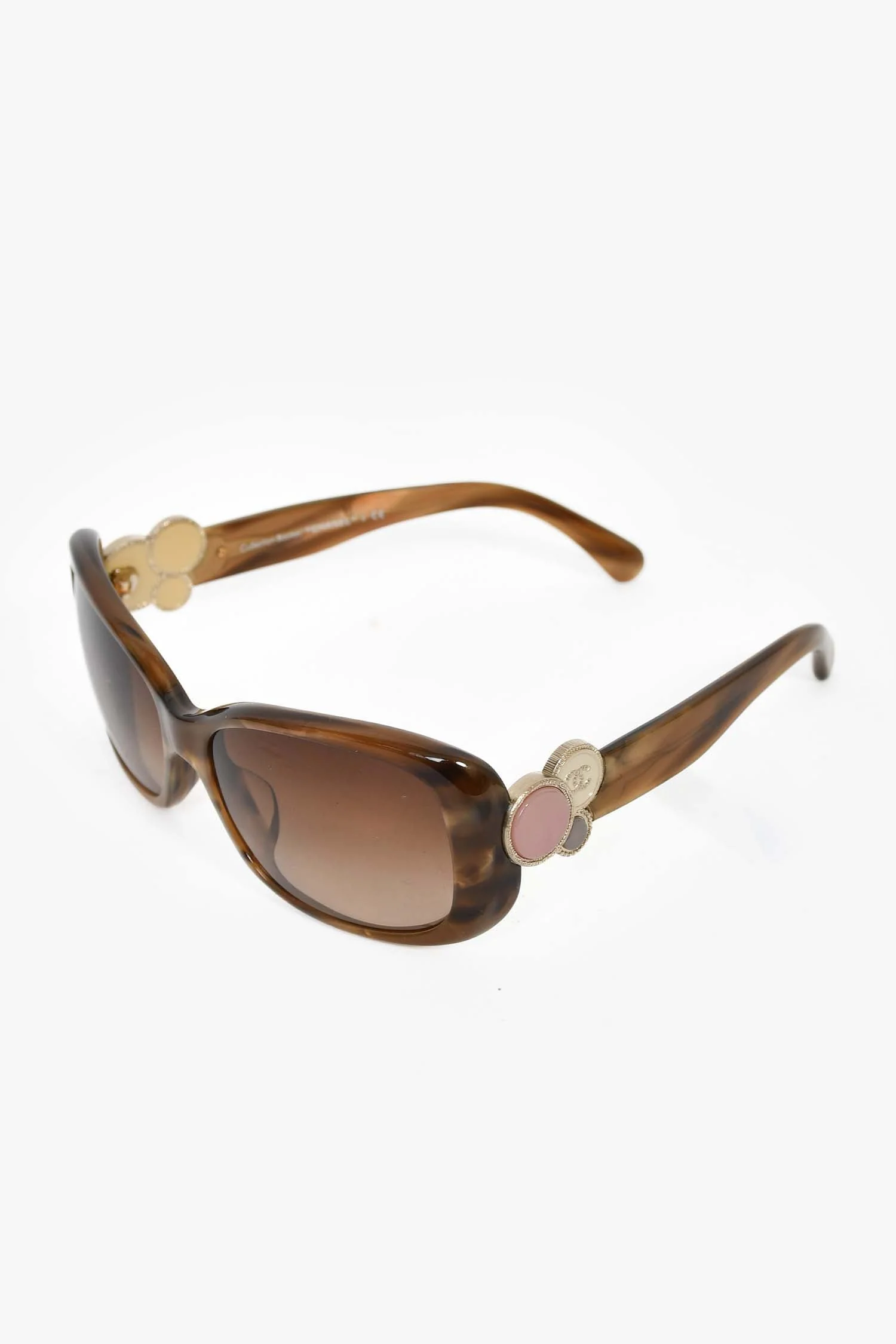 Chanel™ Tortoise '5191 Bouton' Sunglasses (Pre-Loved) - Image 2