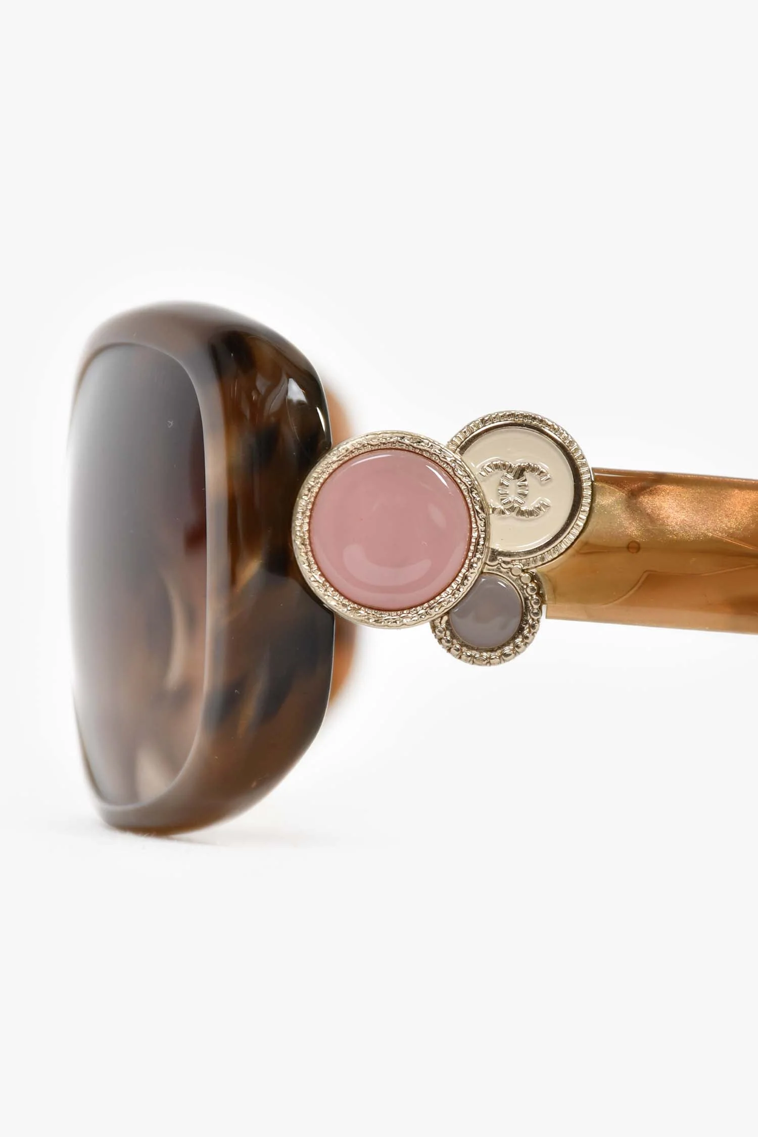 Chanel™ Tortoise '5191 Bouton' Sunglasses (Pre-Loved) - Image 4