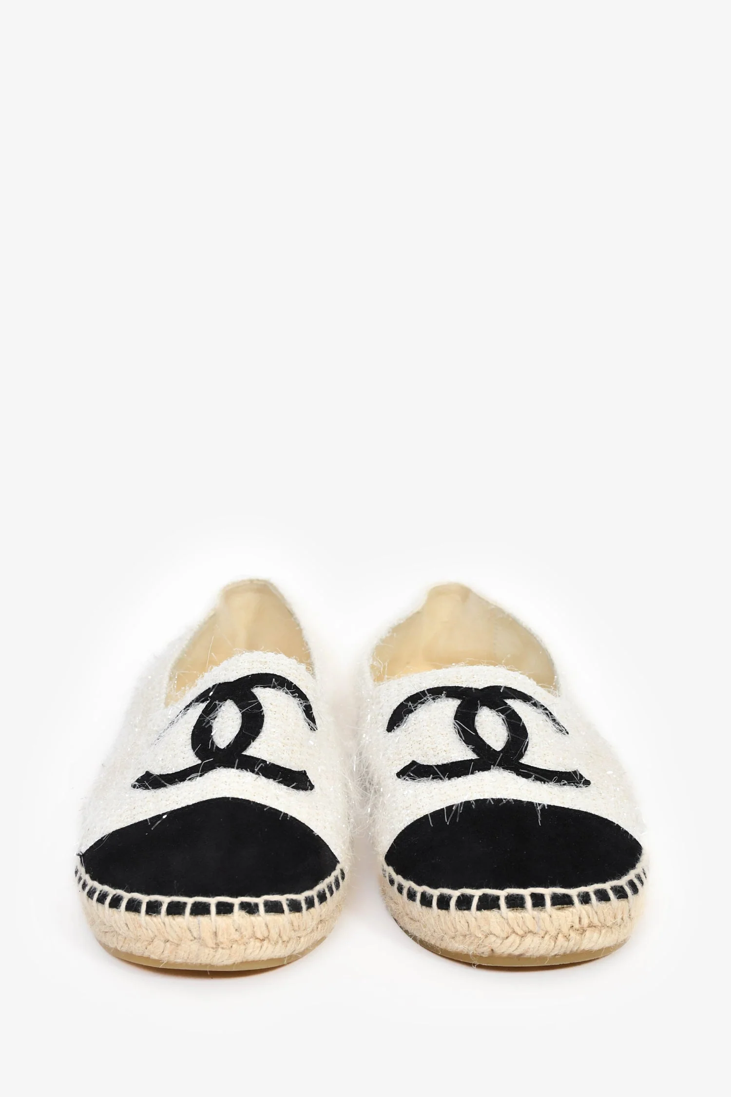 Pre-Loved Chanel™ White/Black Tweed Velvet CC Espadrille Flats Size 36 - Image 3