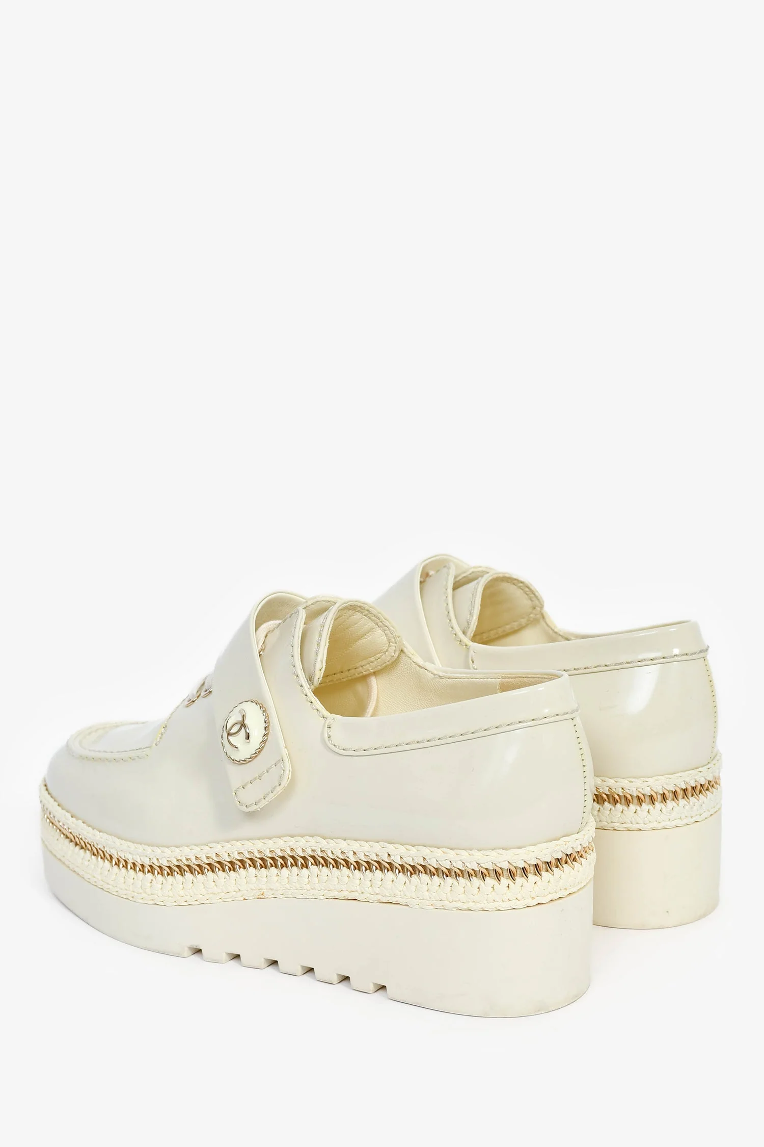 Pre-Loved Chanel™ White Patent Leather CC Gold Chain Platform Loafers Size 36.5 - Image 5