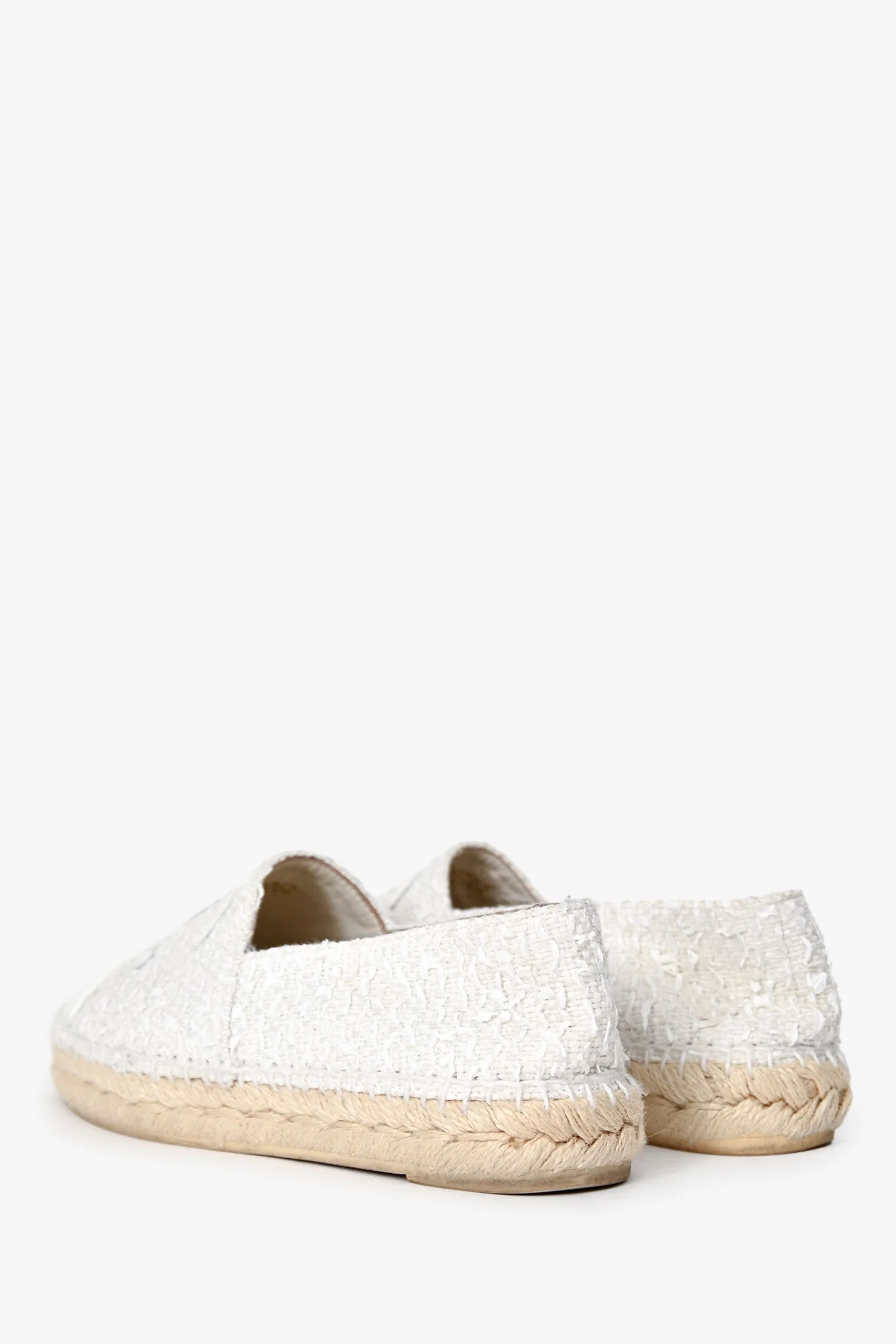 Pre-Loved Chanel™ White Patent Leather/Tweed CC Logo Espadrilles Size 36 - Image 4