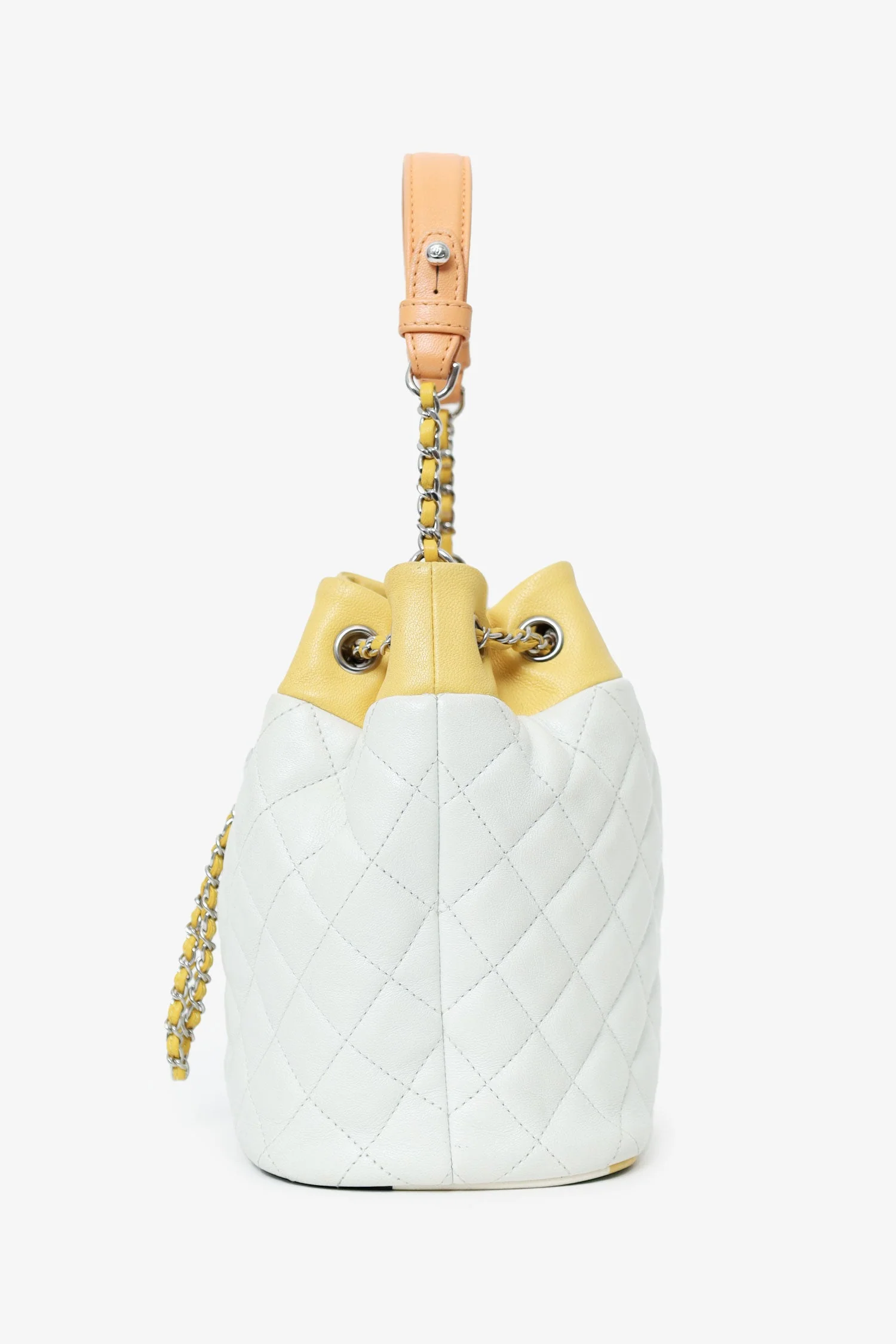 Pre-Loved Chanel™ White/Yellow Leather Paris-Cuba Chain Bucket Bag - Image 4