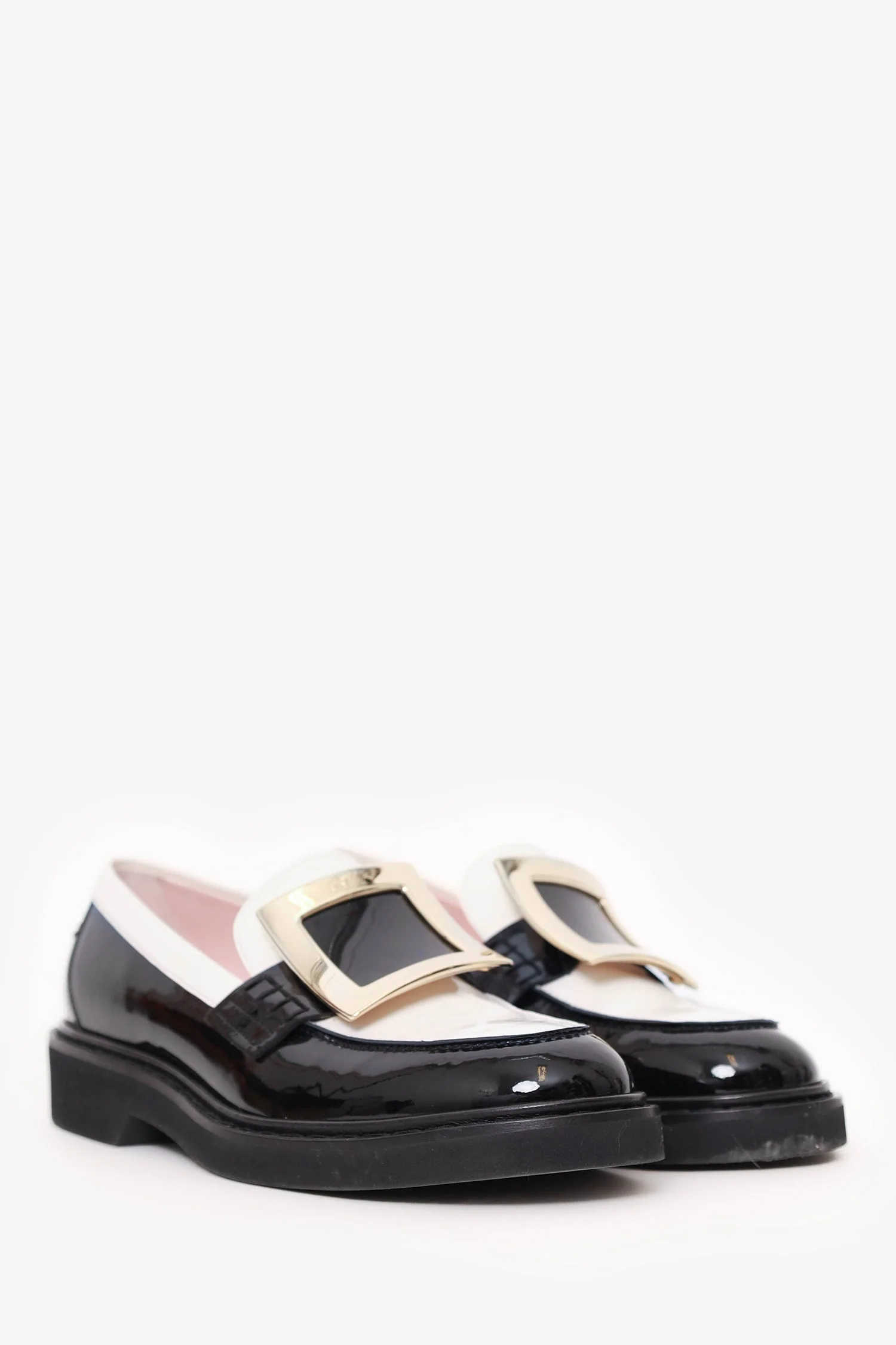 Roger Vivier Black/White Patent Leather Loafers Size 39 - Image 2