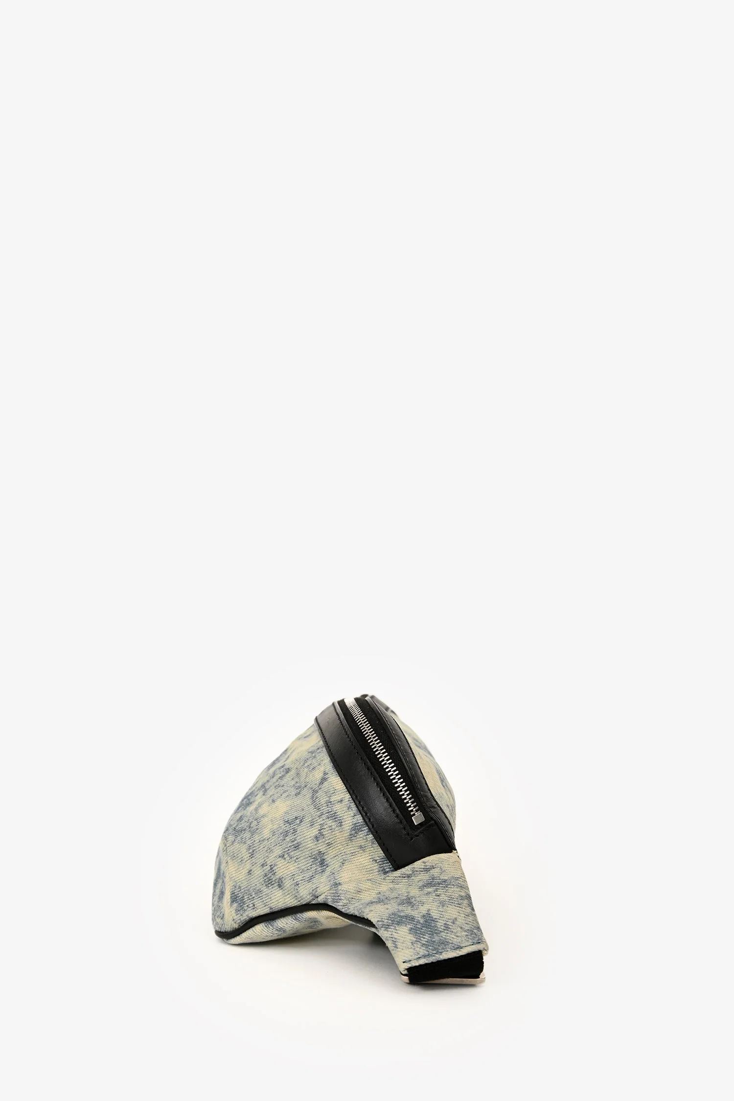 Saint Laurent 2020 Faded Blue Bleached Denim Belt Bag - Image 2