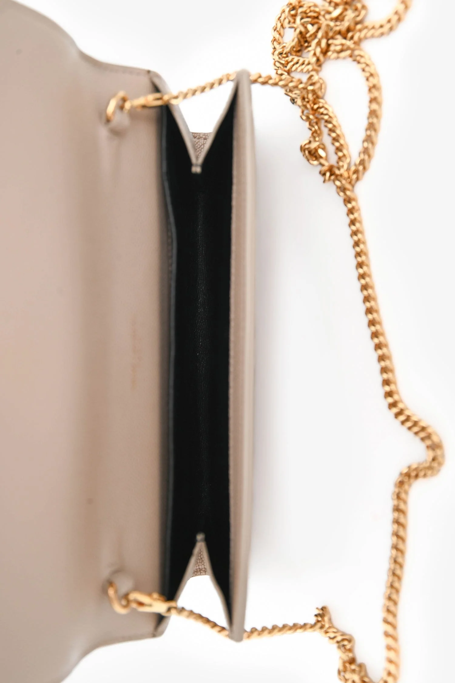 Saint Laurent 2021 Beige Grain De Poudre Leather Uptown Chain Wallet - Image 6