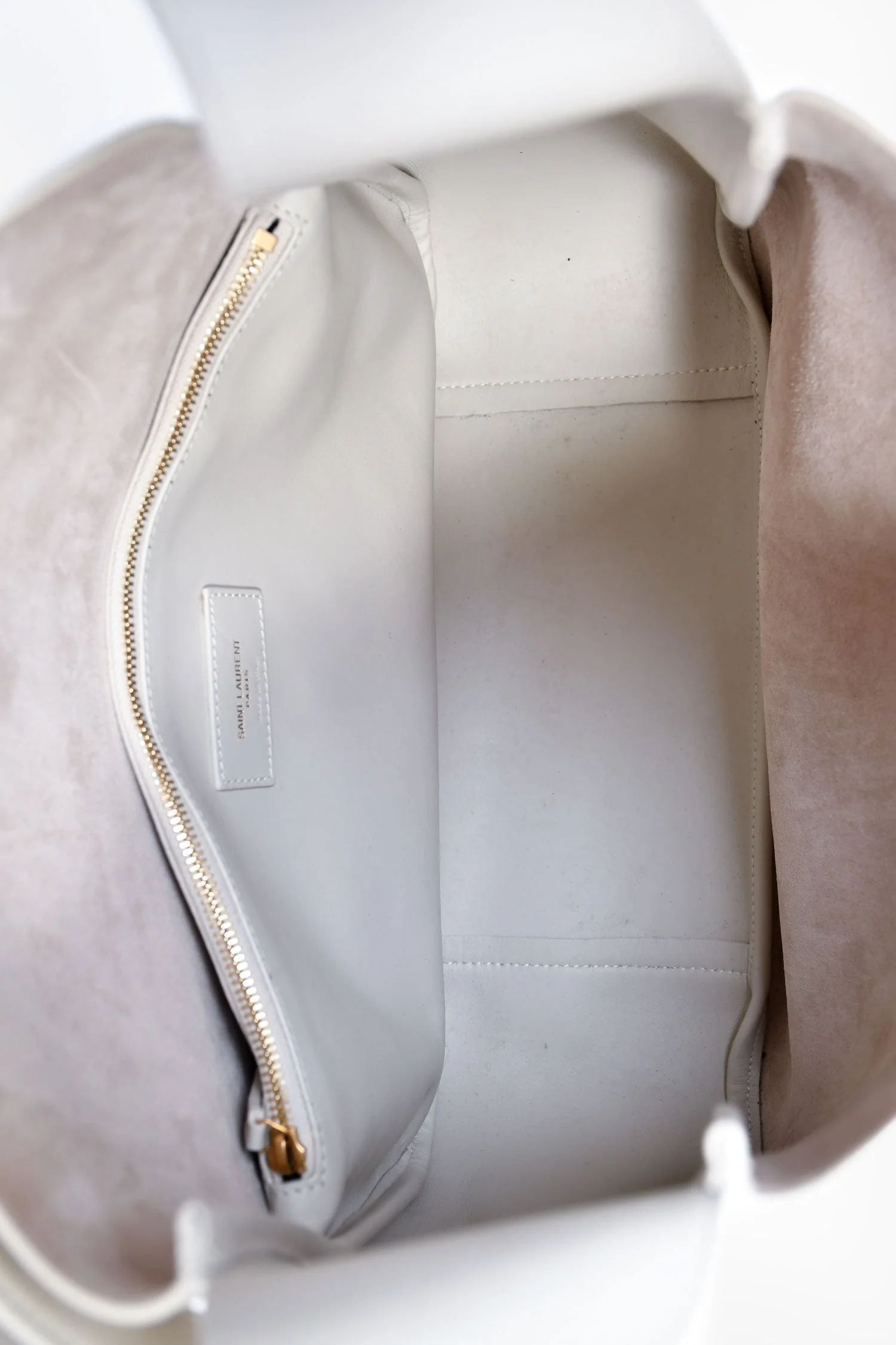Saint Laurent 2024 White Leather 'Le 5 à 7' Shoulder Bag - Image 6