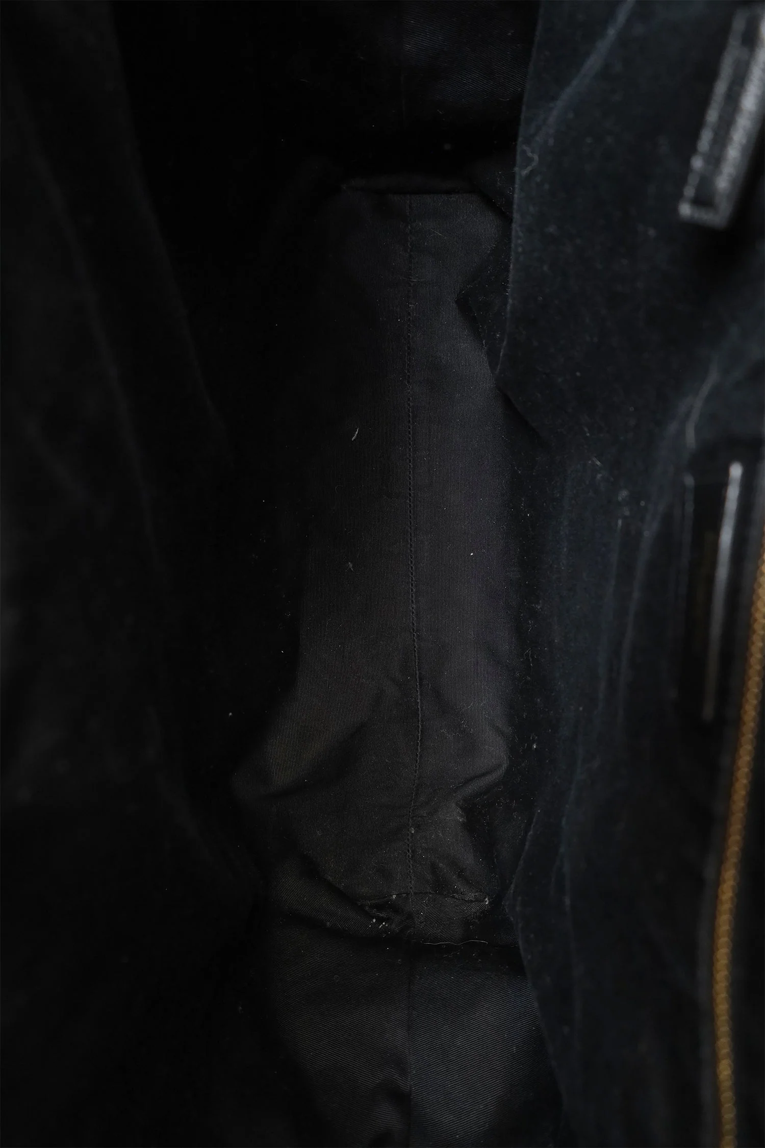 Saint Laurent Black Leather Quilted 'ICARE' Oversized Bag with Pouch - Image 7
