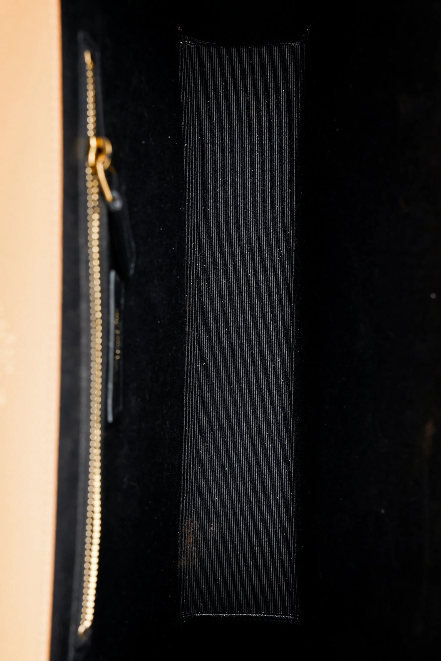 Saint Laurent Brown Grained Leather Tri-Quilted Envelope Chain Medium Shoulder Bag - Image 7
