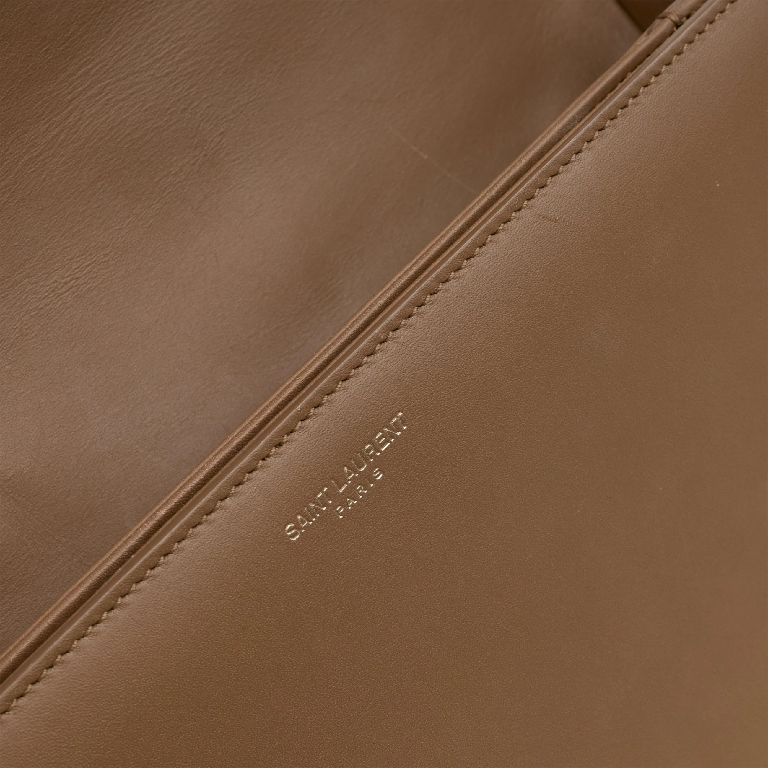 Saint Laurent Université Flap Bag - Tan Leather | Gold Hardware - Image 6