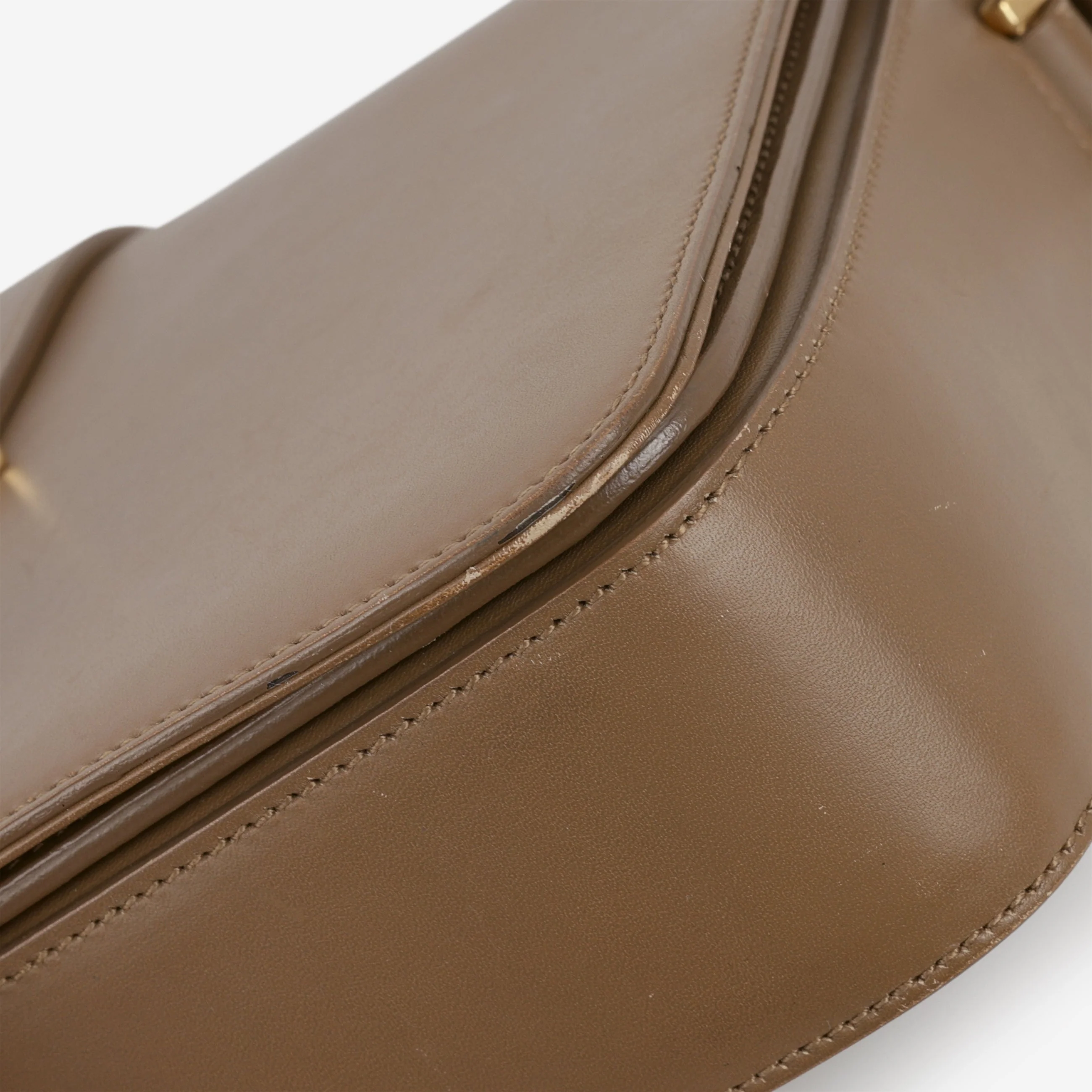 Saint Laurent Université Flap Bag - Tan Leather | Gold Hardware - Image 9