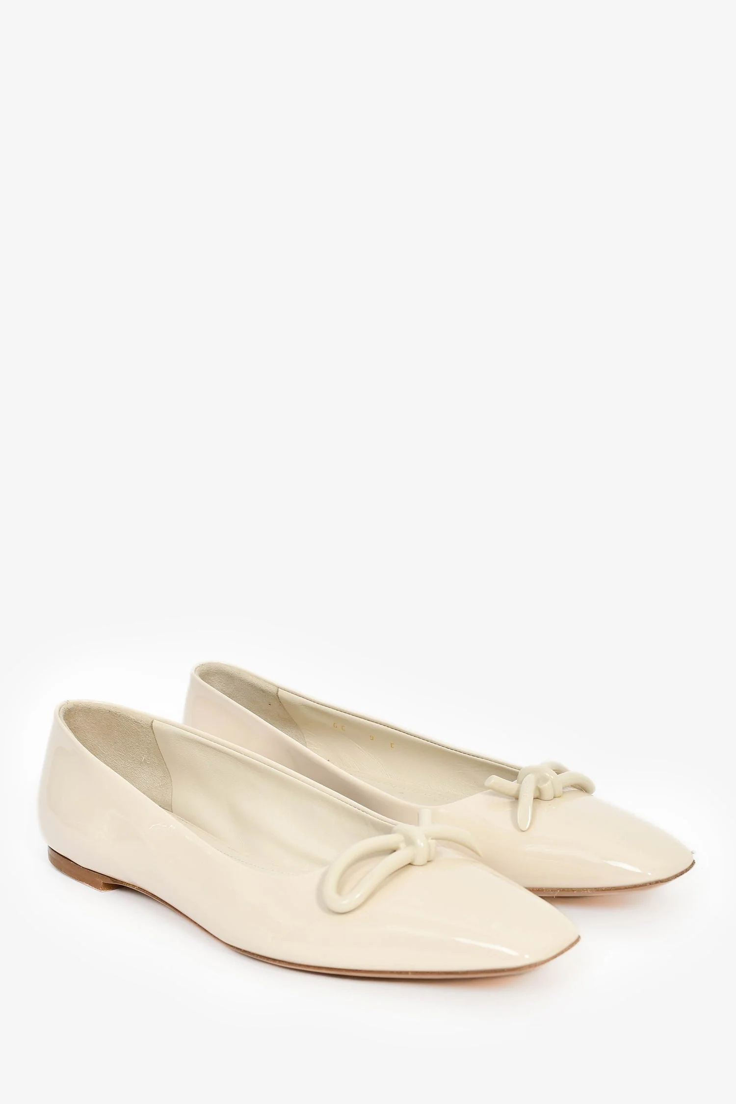 Salvatore Ferragamo Greige Patent Square Toe Ballet Flats Size 9 - Image 2