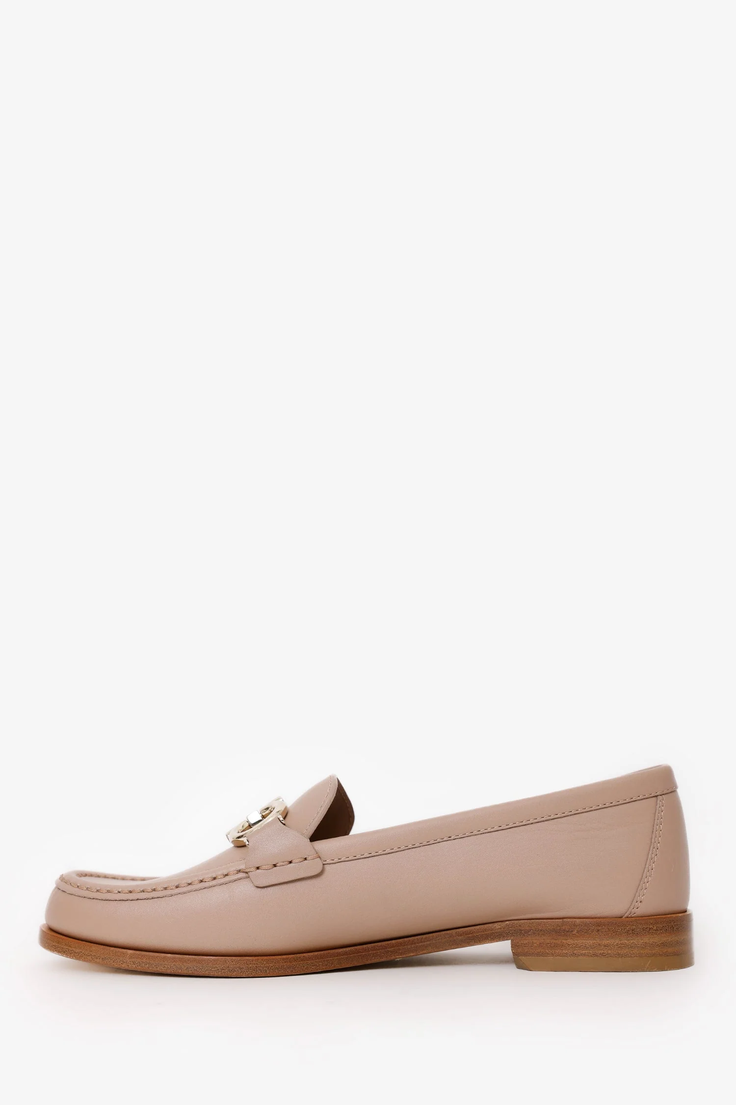 Salvatore Ferragamo Nude Leather Gancini Loafers Size 7 - Image 4