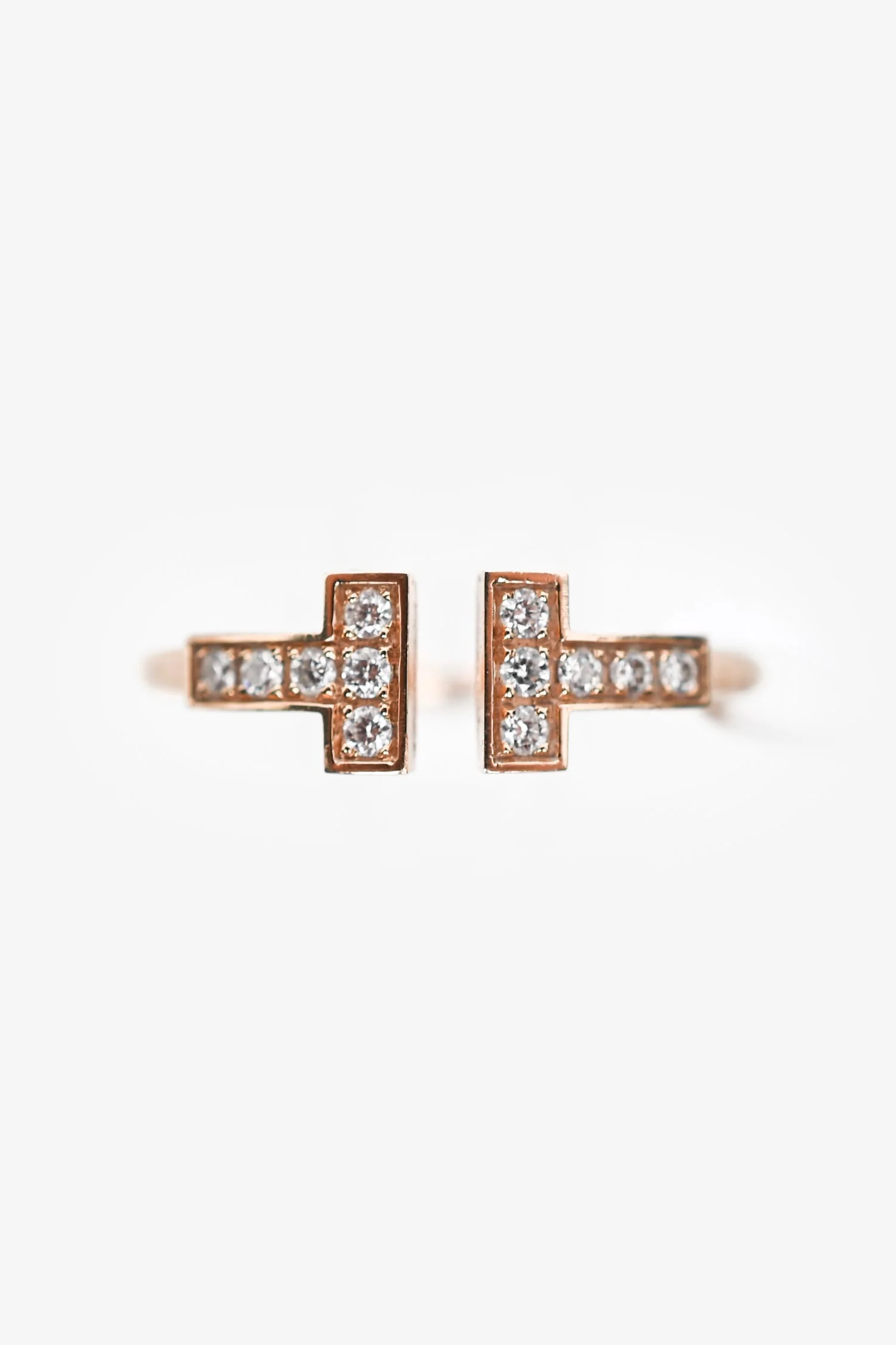 Tiffany & Co. 18K Yellow Gold Diamond 'T Wire' Ring - Image 3
