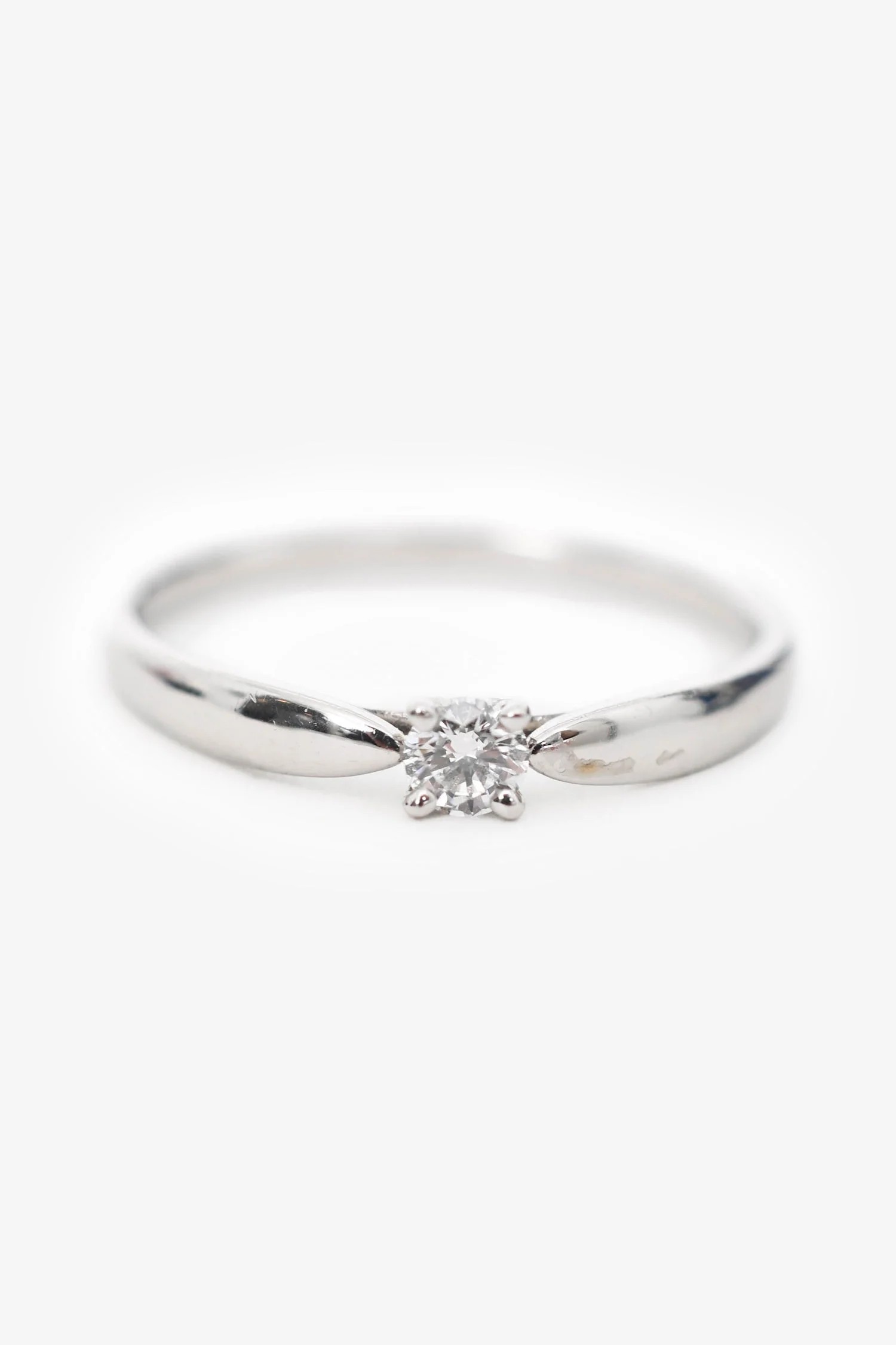 Tiffany & Co. .1ct Single Diamond Platinum Ring - Image 3