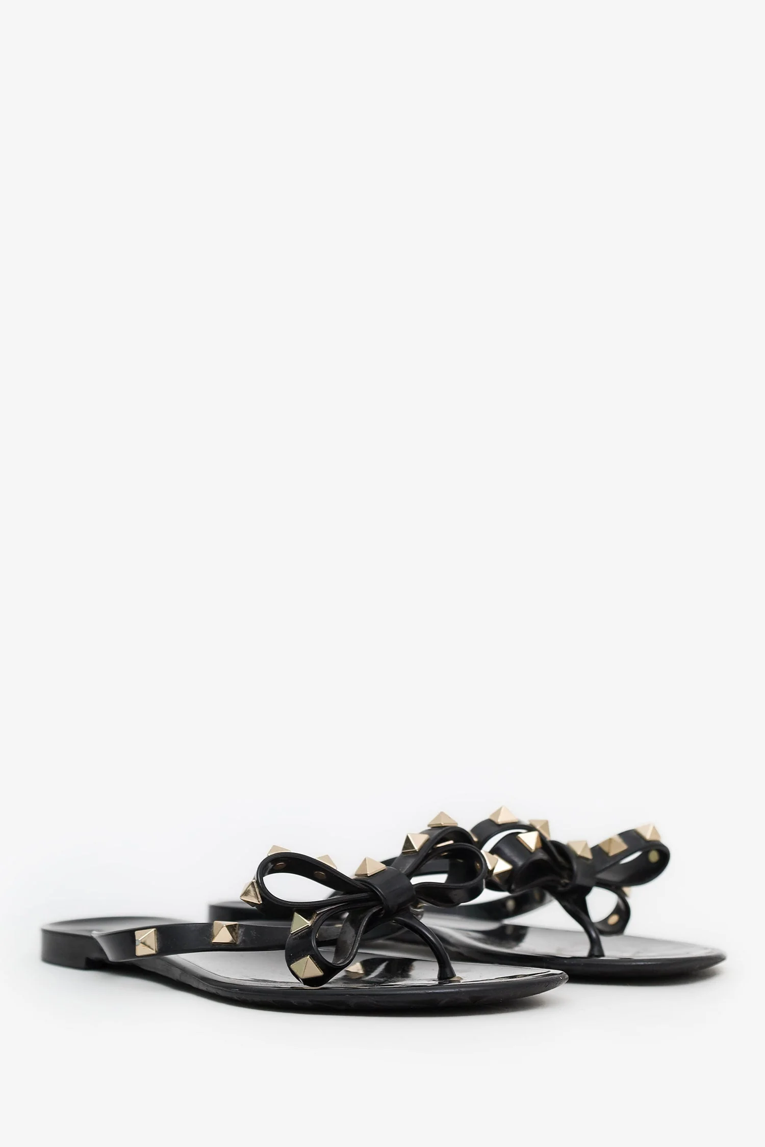 Valentino Garavani Black Rubber Rockstud Sandals Size 6 - Image 2