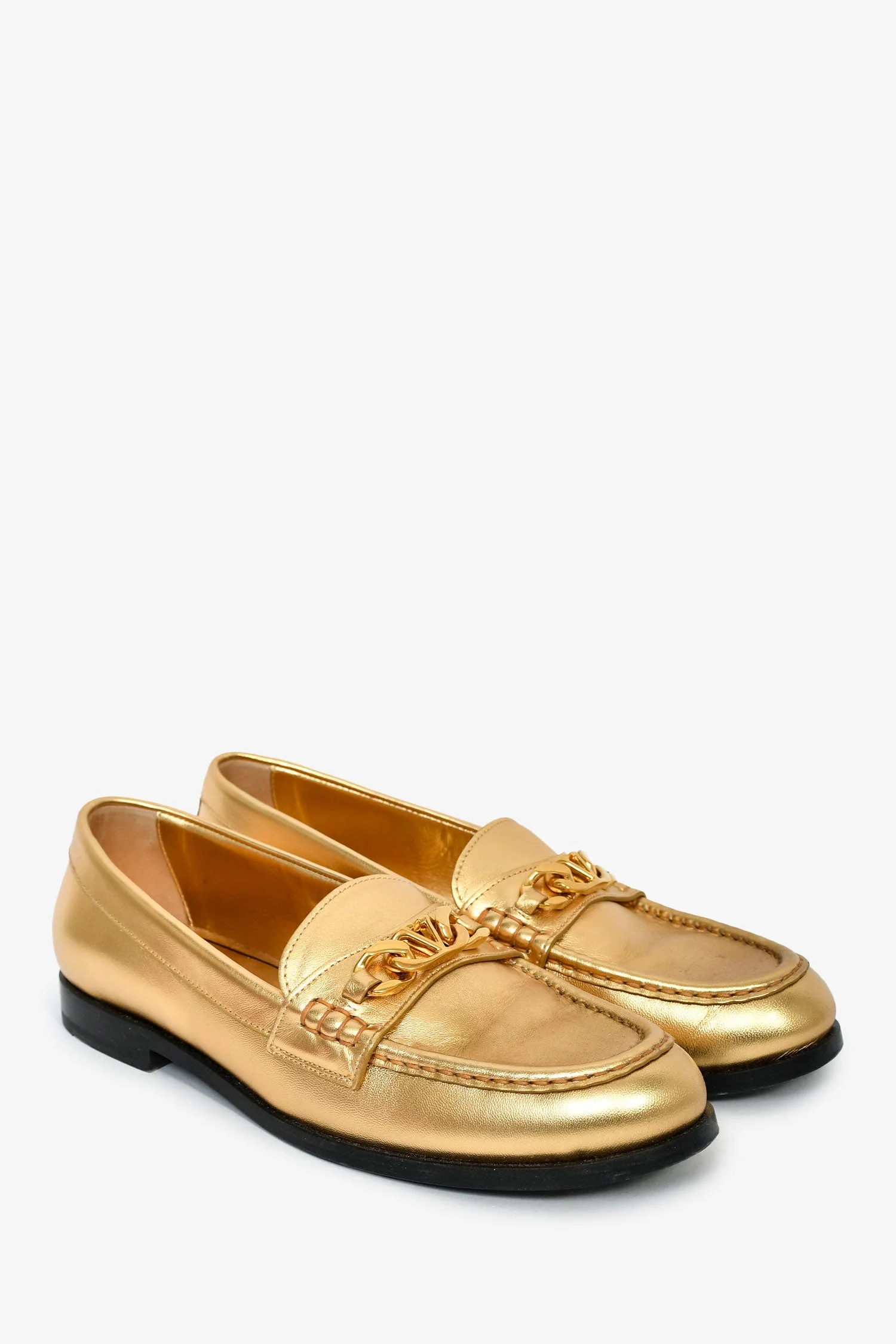 Valentino Gold Leather Chain Link Accents Penny Loafers Size 41 - Image 2