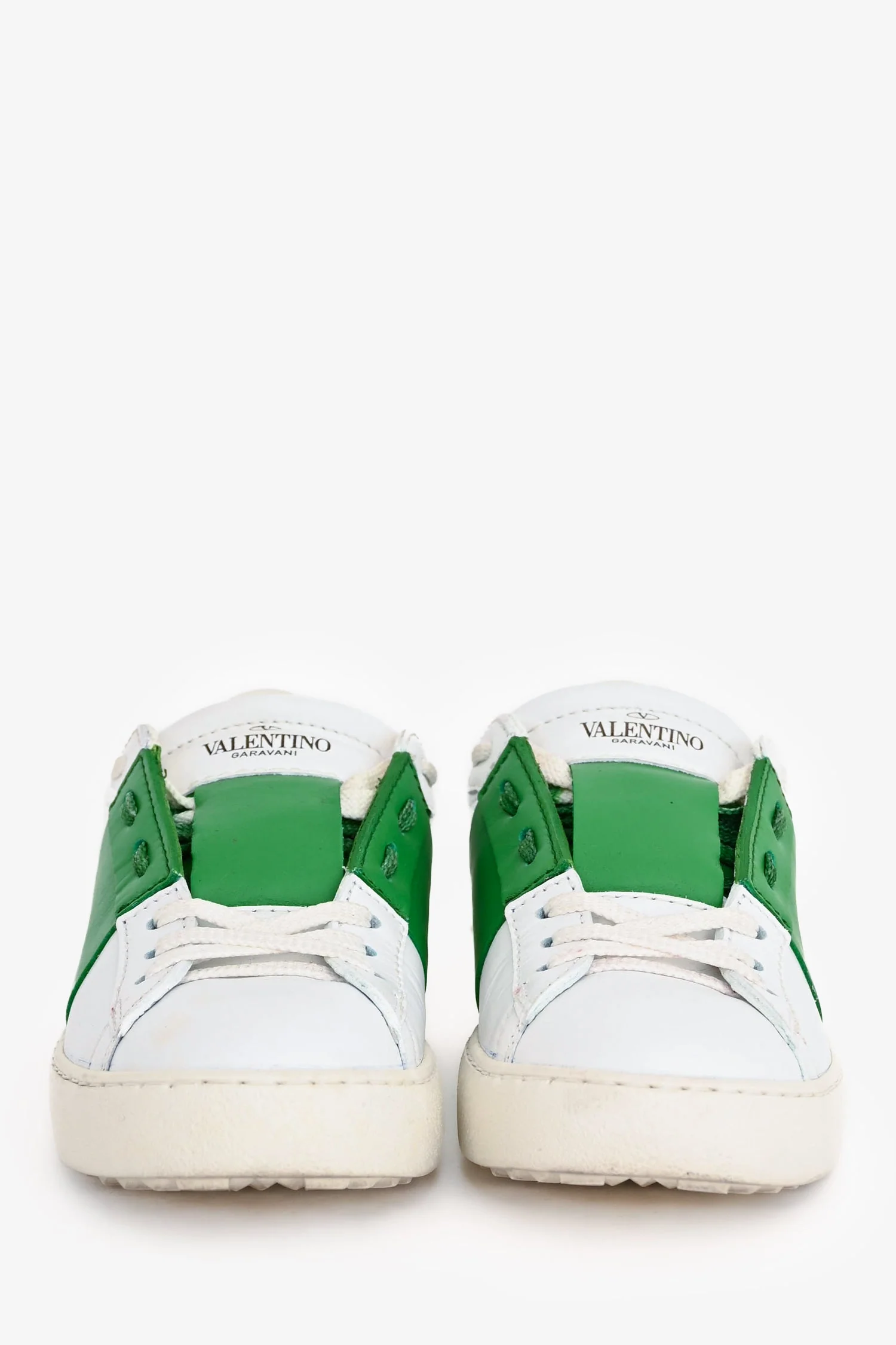 Valentino White/Green Leather Rockstud Sneakers Size 35 - Image 3