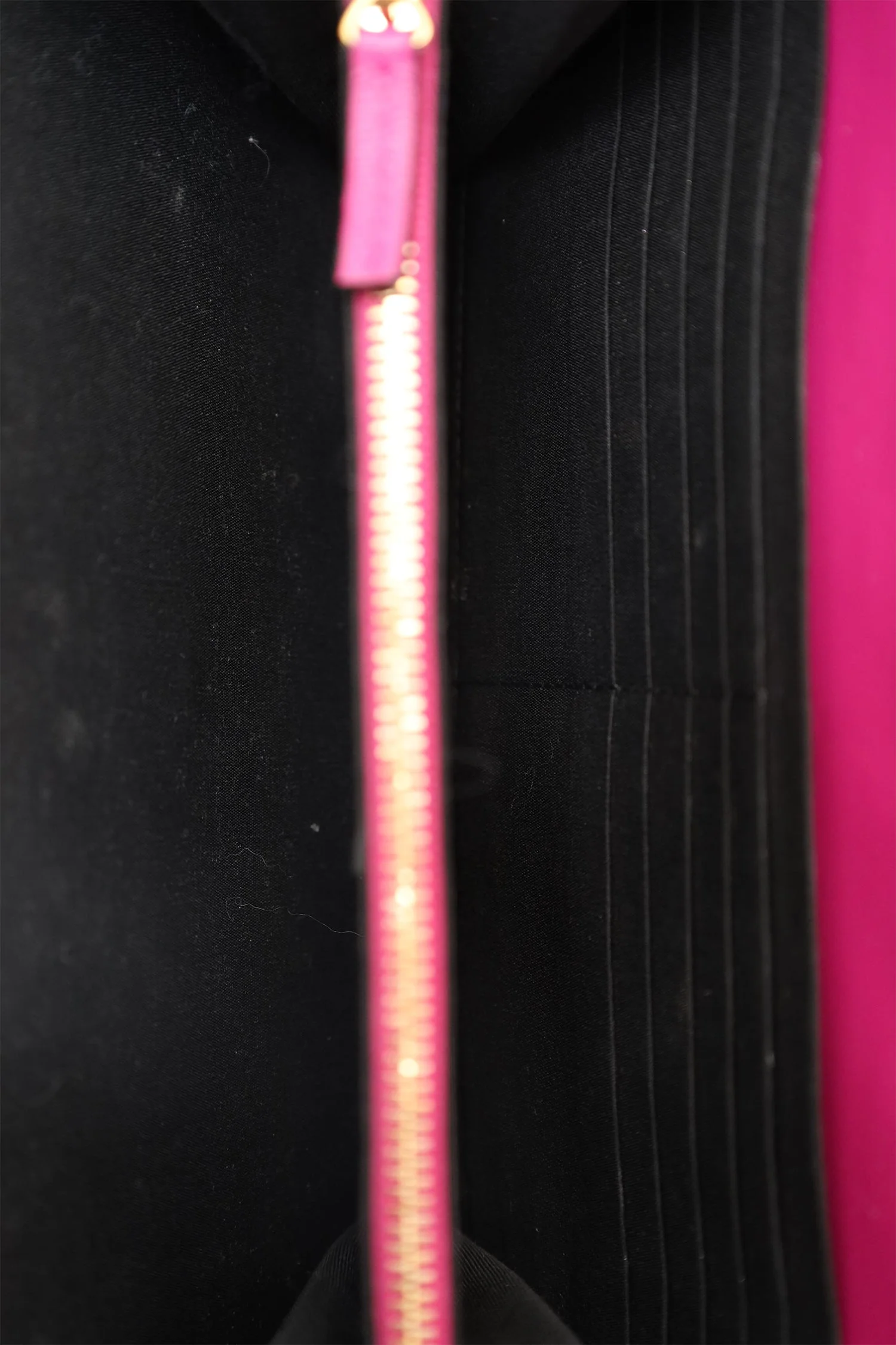 Versace Pink Leather Medusa Wallet On Chain - Image 7